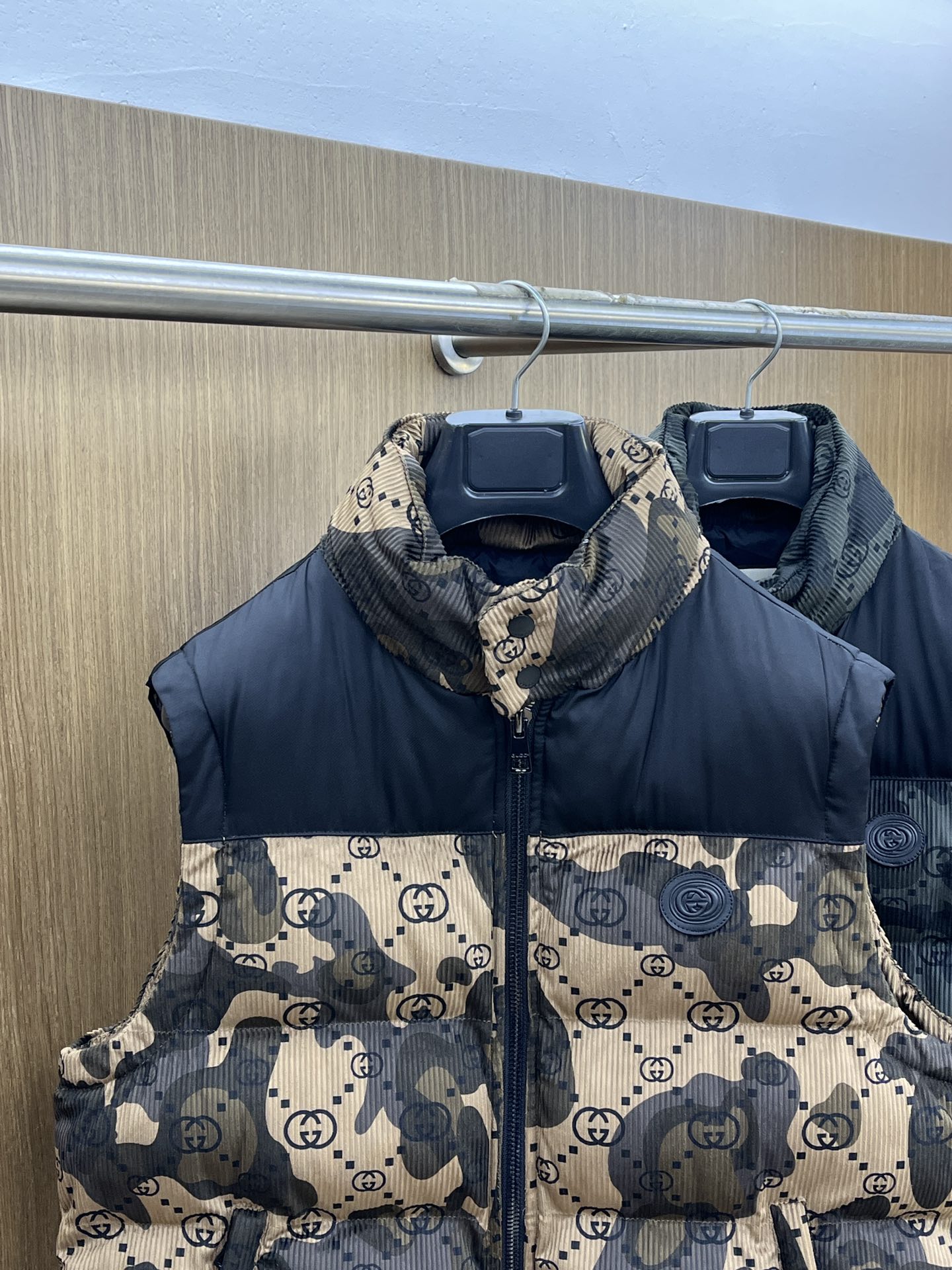 秋冬羽绒 guc 🔥Gw秋冬新款 上新G家羽绒马甲 进口面料 定制五金 简约时尚 适配商务、休闲等多种场