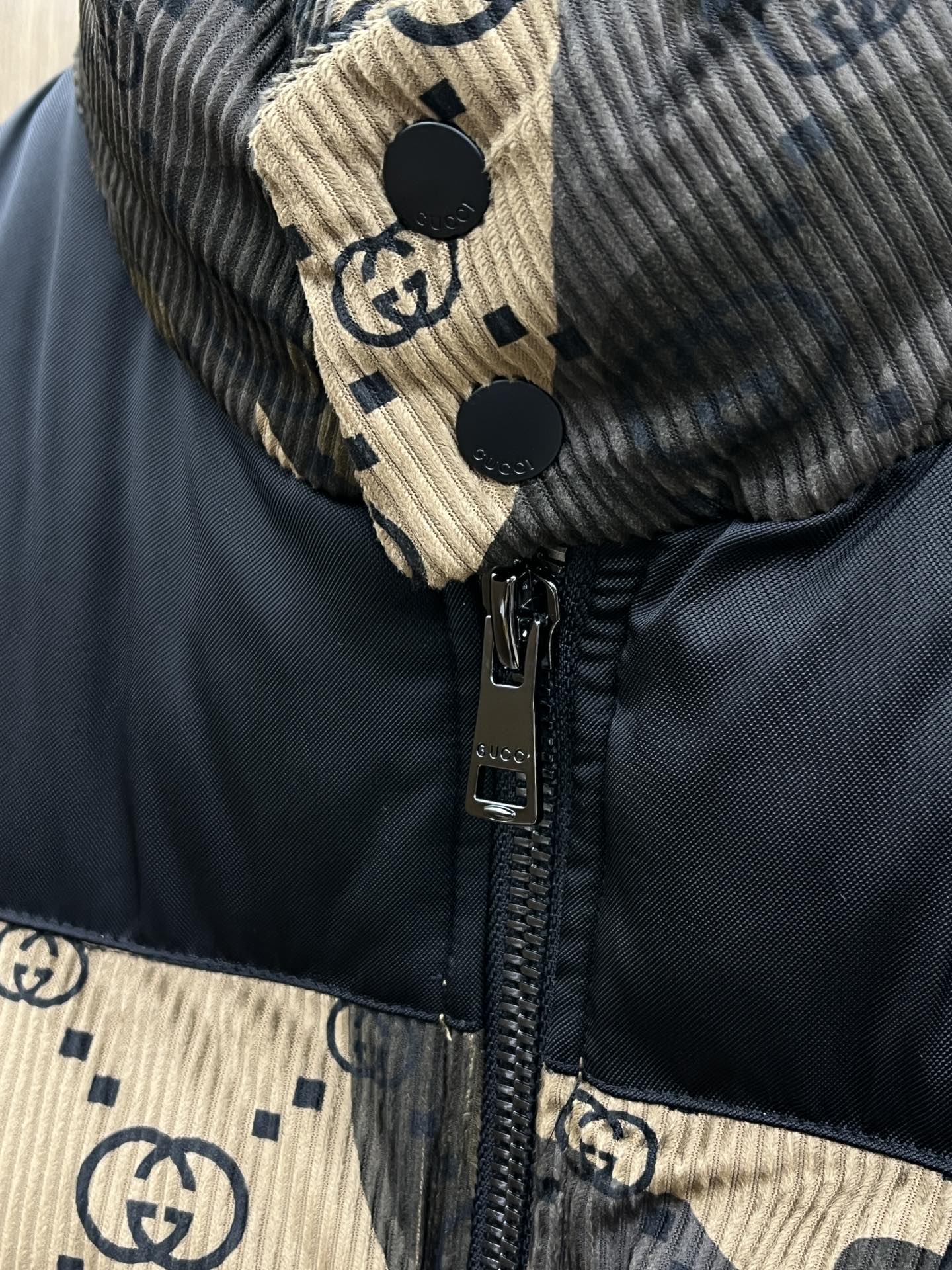 秋冬羽绒 guc 🔥Gw秋冬新款 上新G家羽绒马甲 进口面料 定制五金 简约时尚 适配商务、休闲等多种场