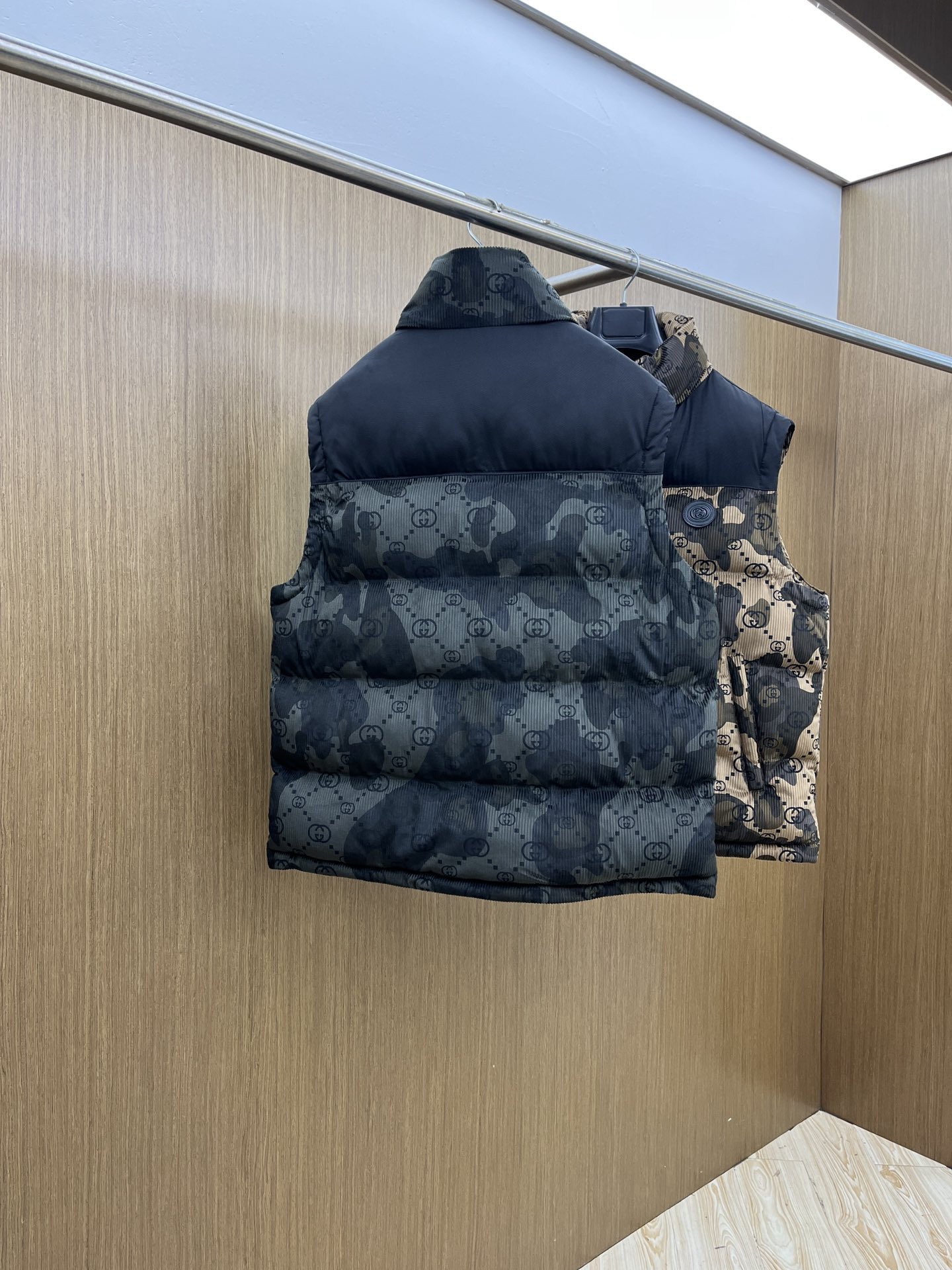 秋冬羽绒 guc 🔥Gw秋冬新款 上新G家羽绒马甲 进口面料 定制五金 简约时尚 适配商务、休闲等多种场