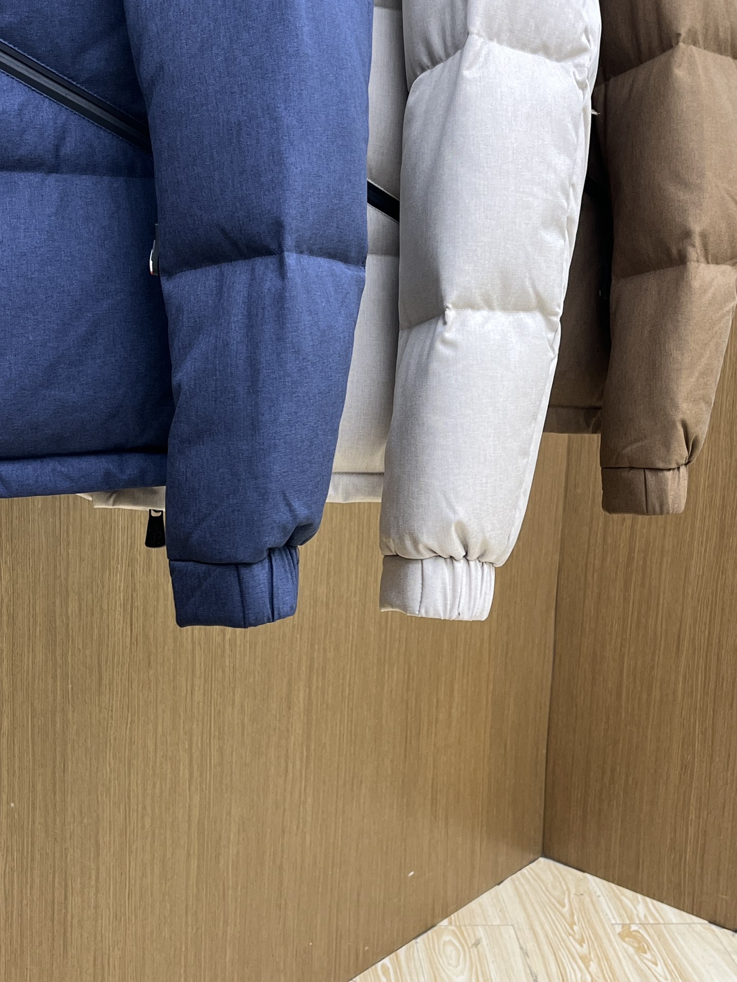 秋冬羽绒 Mon 🔥🔥Gw秋冬新款🆕羽绒服 原版订制五金配件全进口原版定制 高端产品 绝对的高品质 采用