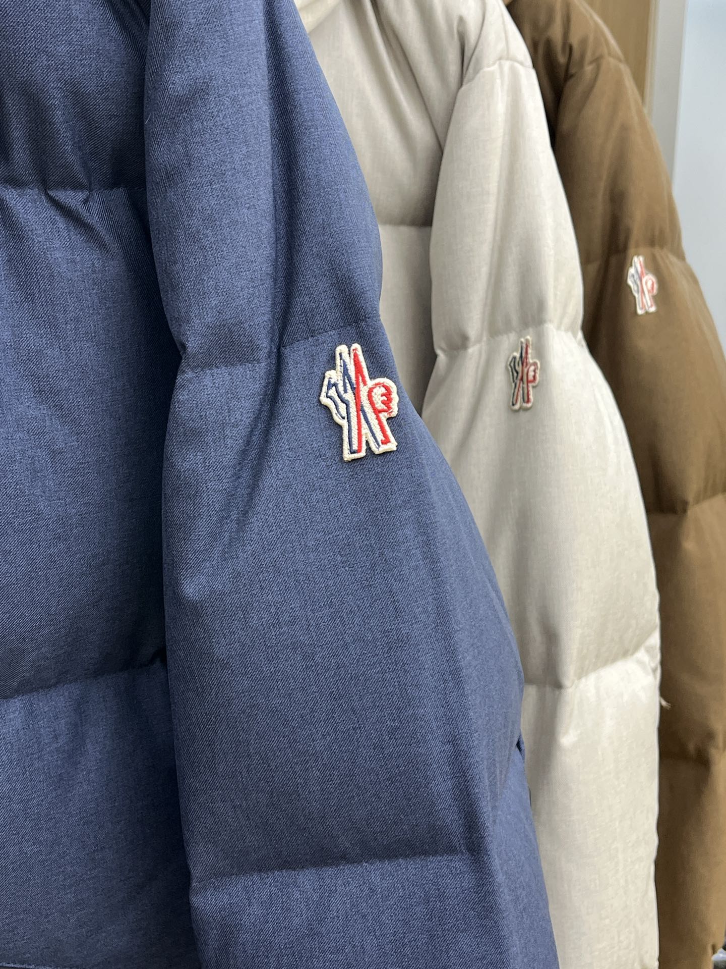 秋冬羽绒 Mon 🔥🔥Gw秋冬新款🆕羽绒服 原版订制五金配件全进口原版定制 高端产品 绝对的高品质 采用