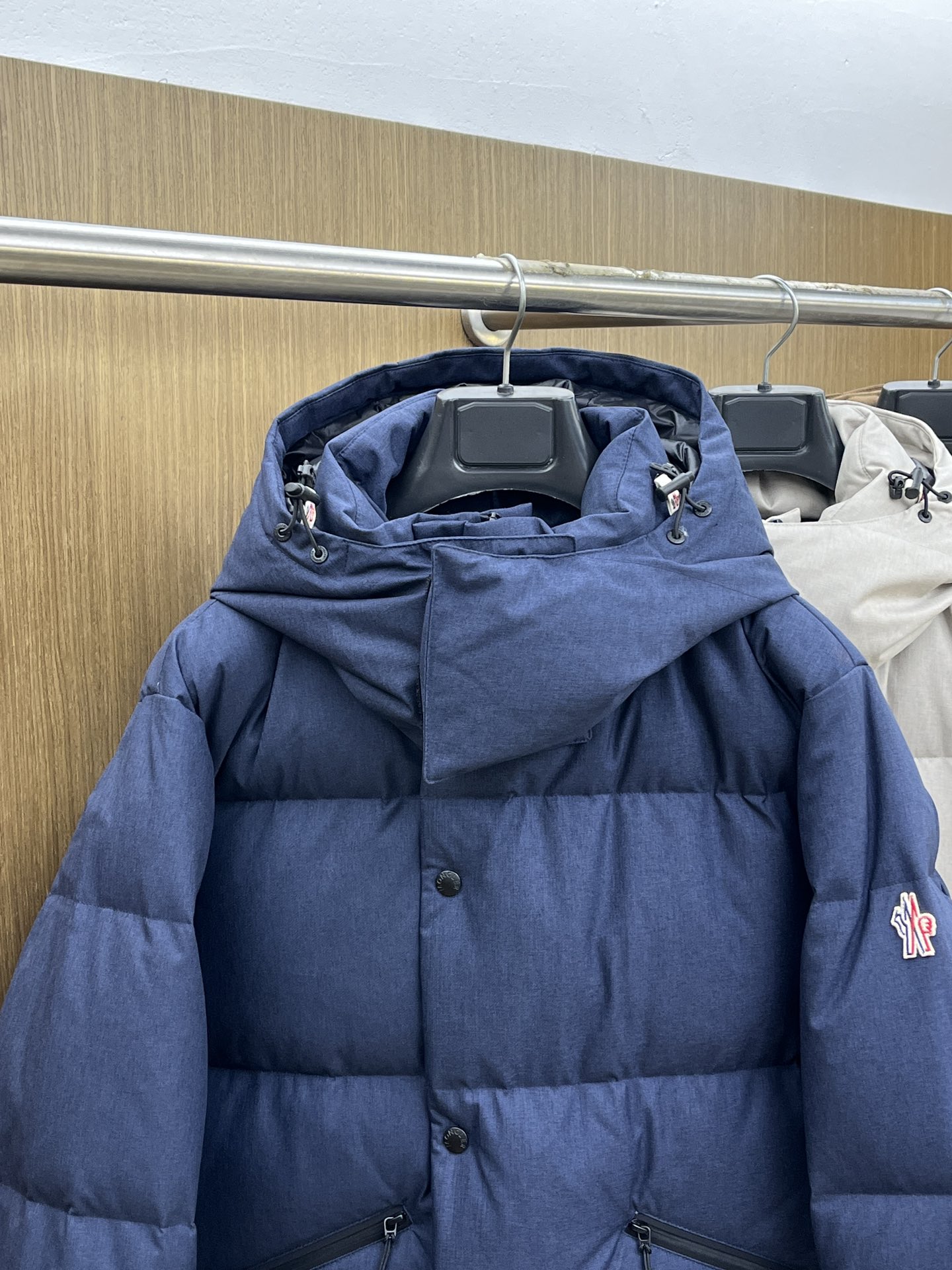 秋冬羽绒 Mon 🔥🔥Gw秋冬新款🆕羽绒服 原版订制五金配件全进口原版定制 高端产品 绝对的高品质 采用