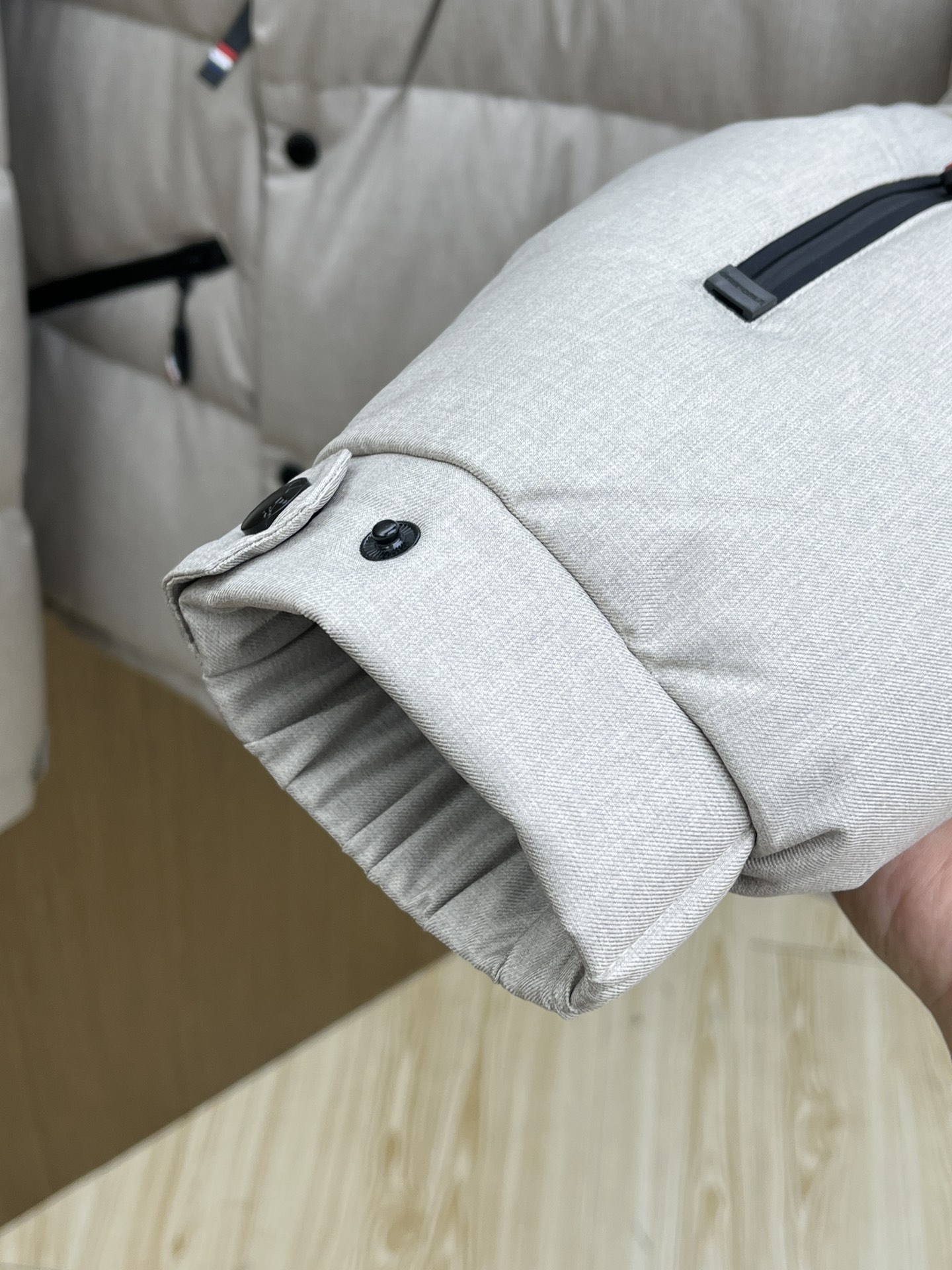 秋冬羽绒 Mon 🔥🔥Gw秋冬新款🆕羽绒服 原版订制五金配件全进口原版定制 高端产品 绝对的高品质 采用