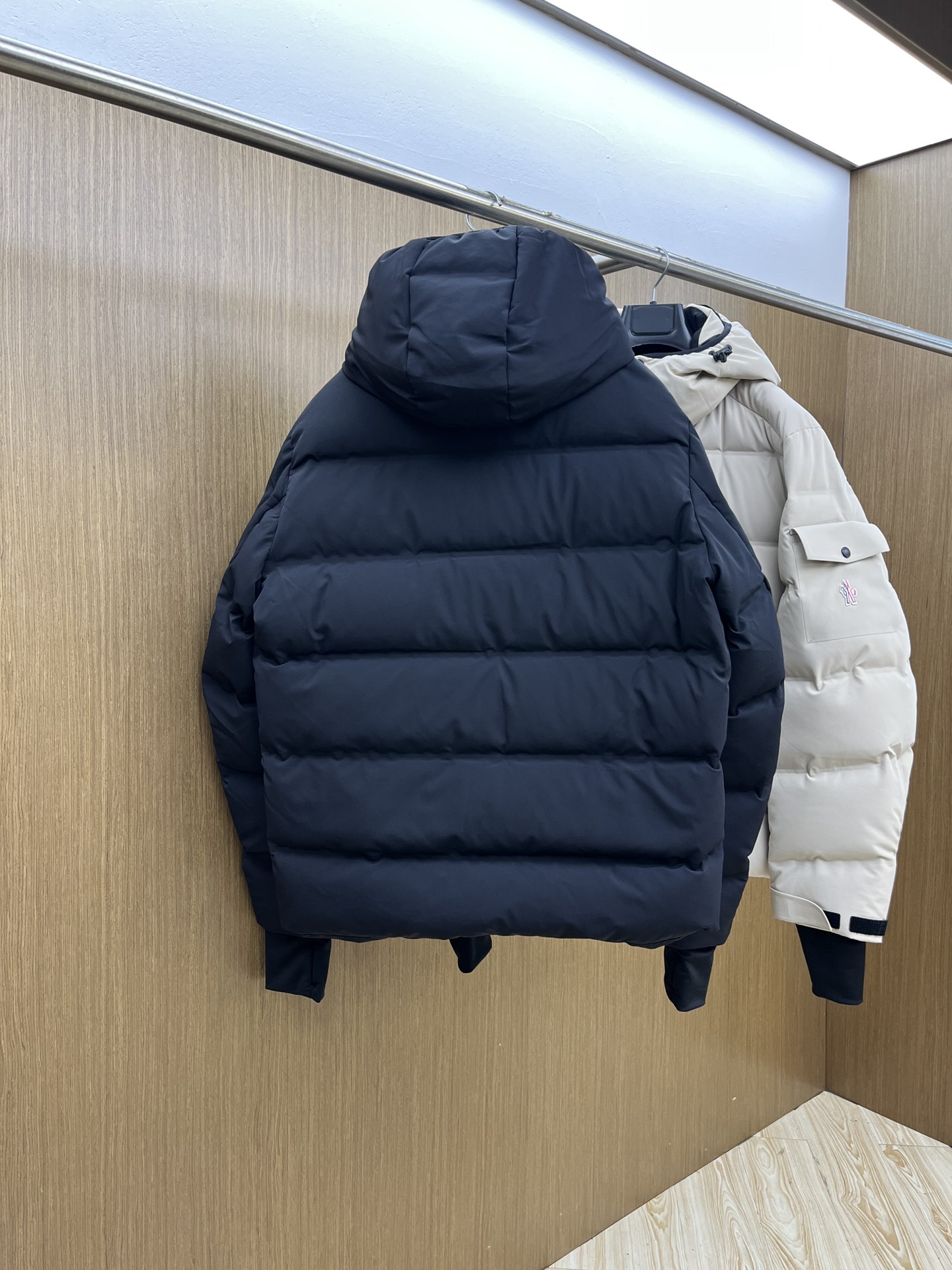 秋冬羽绒 Mon 🔥🔥Gw秋冬新款🆕羽绒服 原版订制五金配件全进口原版定制 高端产品 绝对的高品质 采用