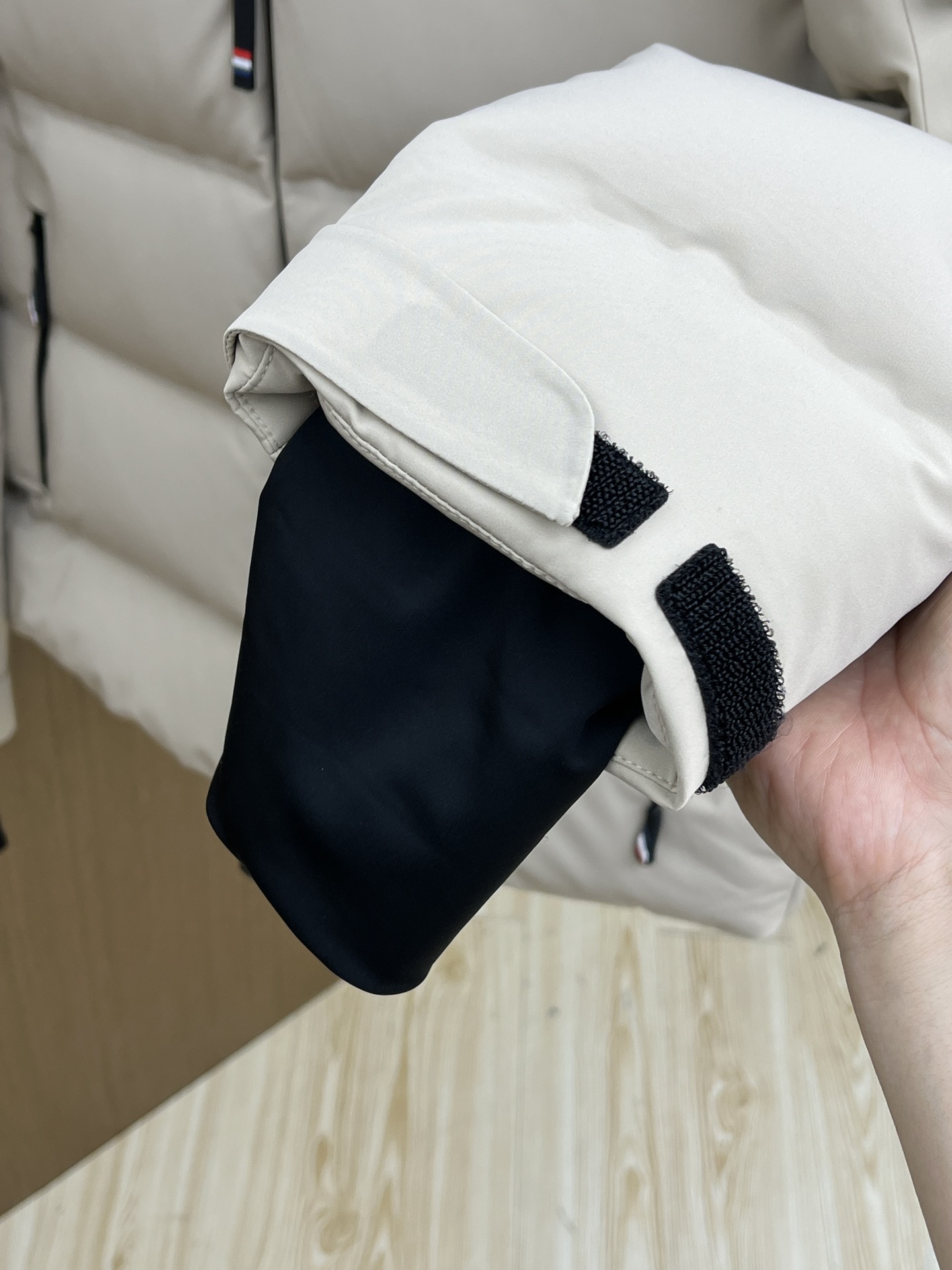 秋冬羽绒 Mon 🔥🔥Gw秋冬新款🆕羽绒服 原版订制五金配件全进口原版定制 高端产品 绝对的高品质 采用