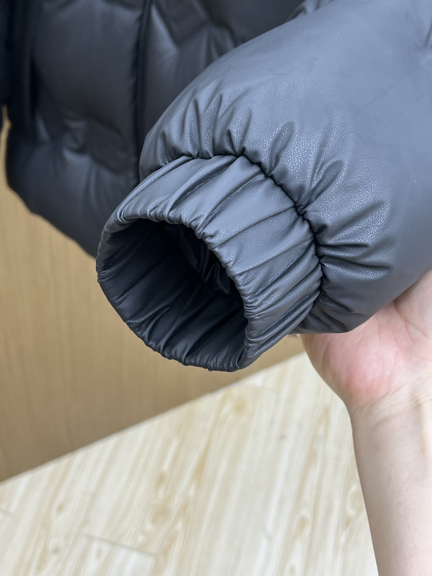 秋冬羽绒 LV 🔥🔥Gw秋冬新款🆕羽绒服 原版订制五金配件全进口原版定制 高端产品 绝对的高品质 采用顶