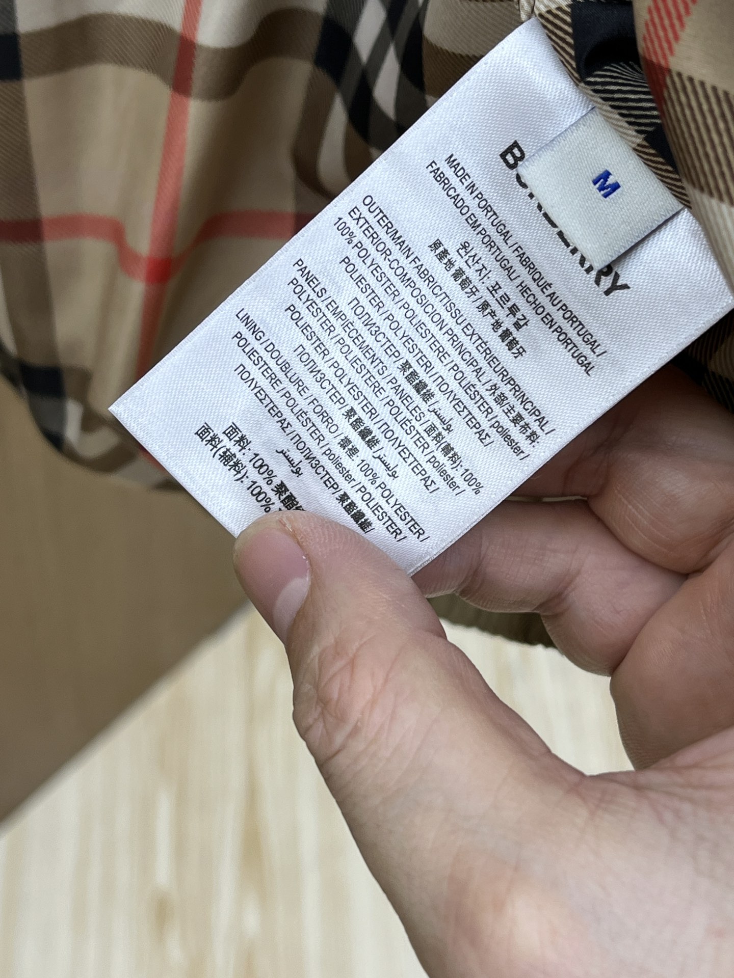 秋冬羽绒 BBR 🔥秋冬时尚连帽夹克羽绒服内冲80g-90白鸭绒，轻薄有型，上身不臃肿，颇具意大利典型风