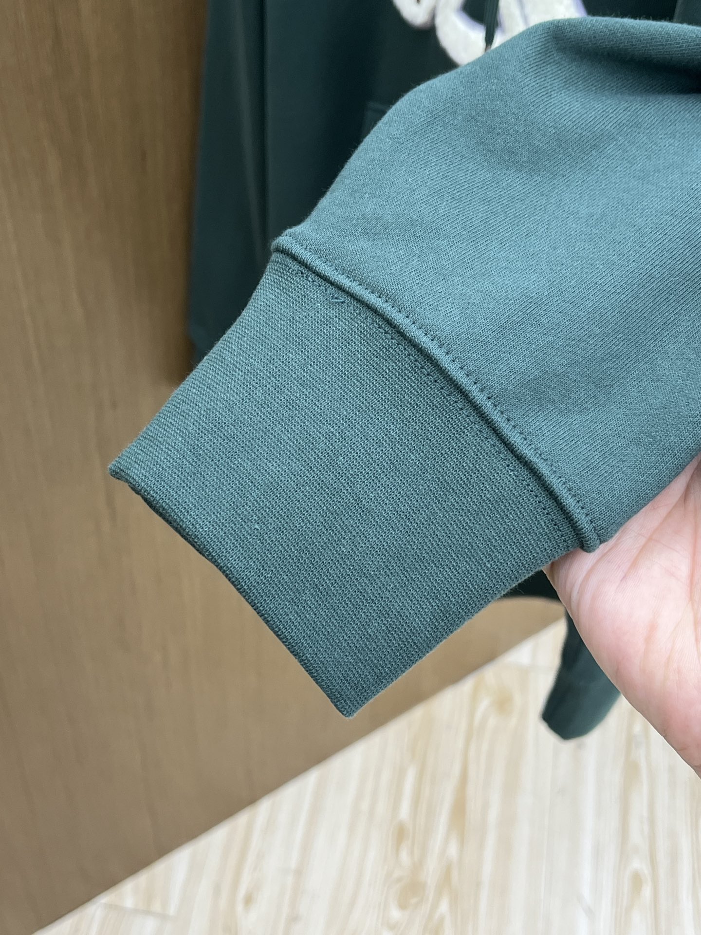 秋冬 Celine 🔥FW早秋新款宽版连帽卫衣，男女同款！独特吸引人的眼球，这一款连帽卫衣品相品质都在线