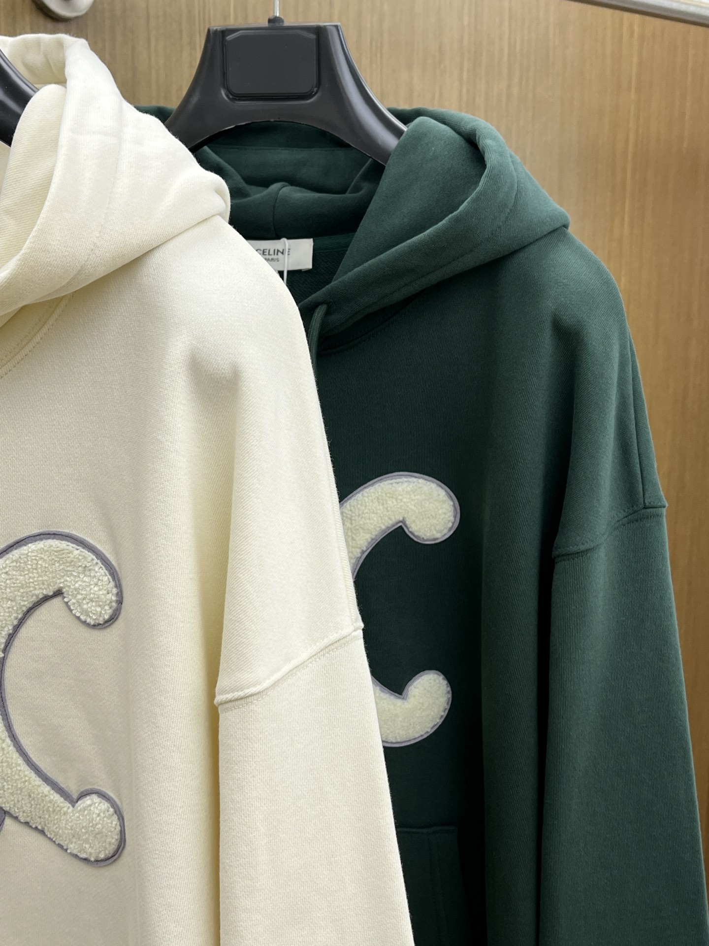 秋冬 Celine 🔥FW早秋新款宽版连帽卫衣，男女同款！独特吸引人的眼球，这一款连帽卫衣品相品质都在线