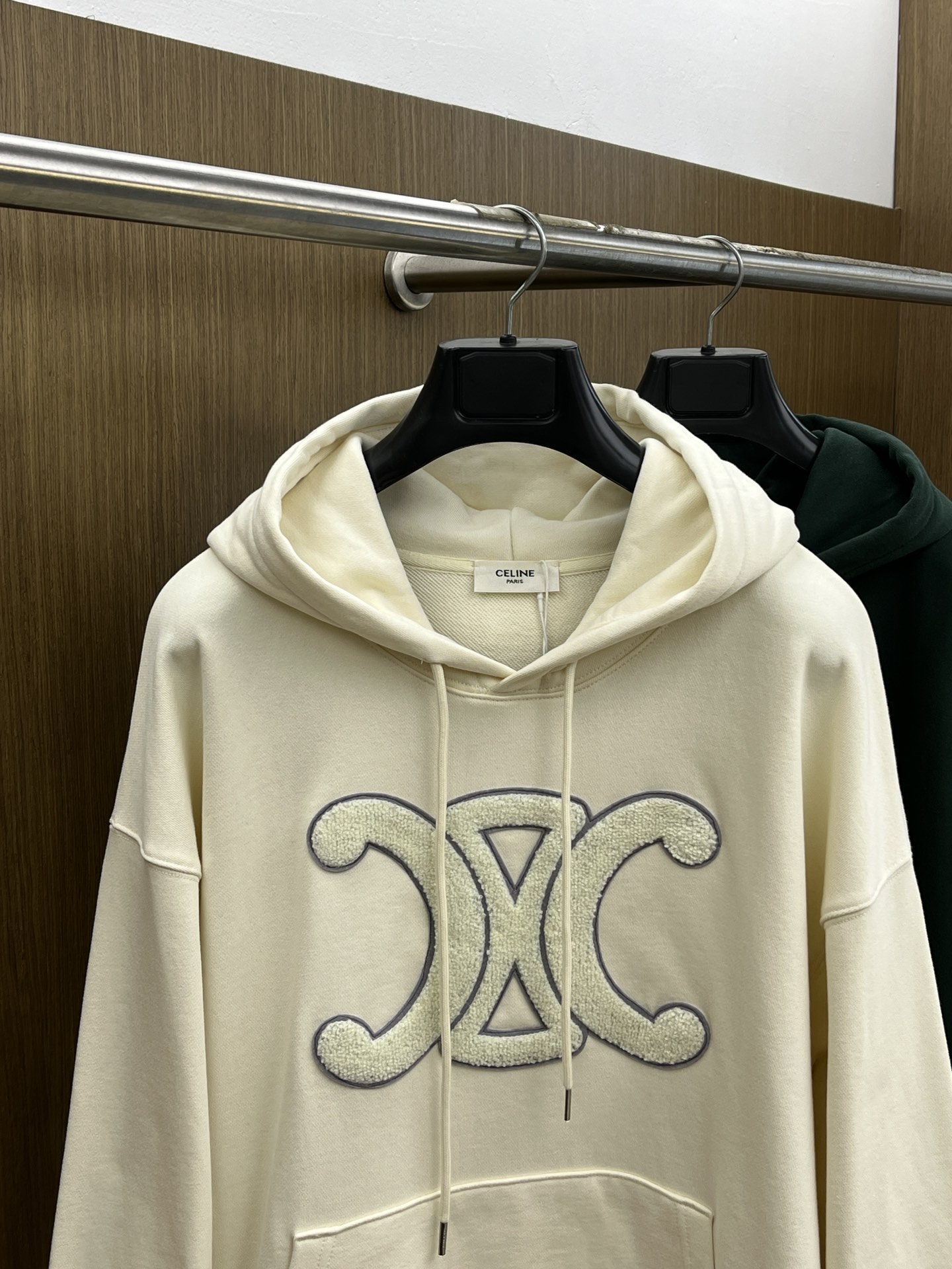 秋冬 Celine 🔥FW早秋新款宽版连帽卫衣，男女同款！独特吸引人的眼球，这一款连帽卫衣品相品质都在线