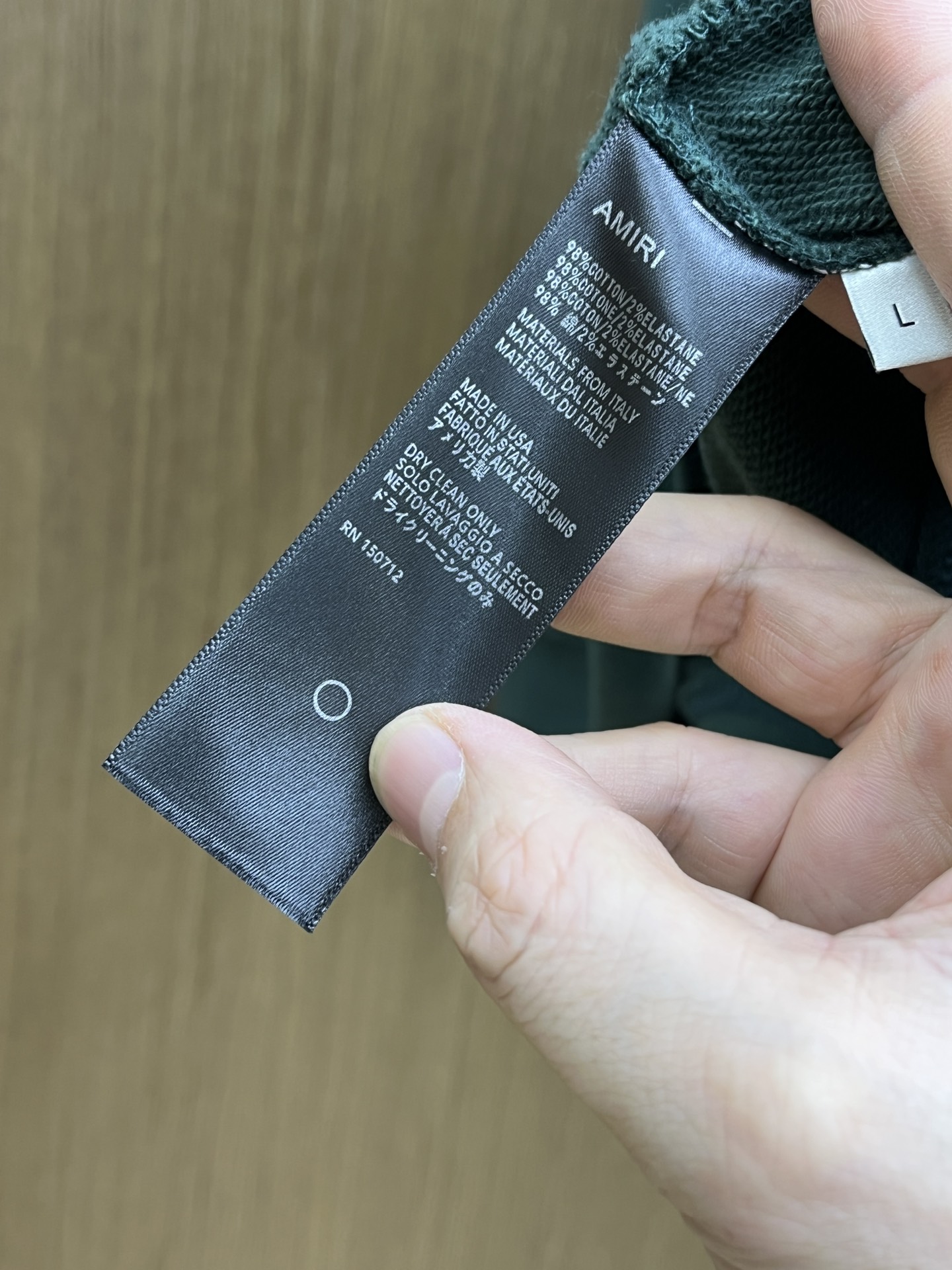 秋冬 AMIRI 🔥FW早秋新款宽版连帽卫衣，男女同款！独特吸引人的眼球，这一款连帽卫衣品相品质都在线，