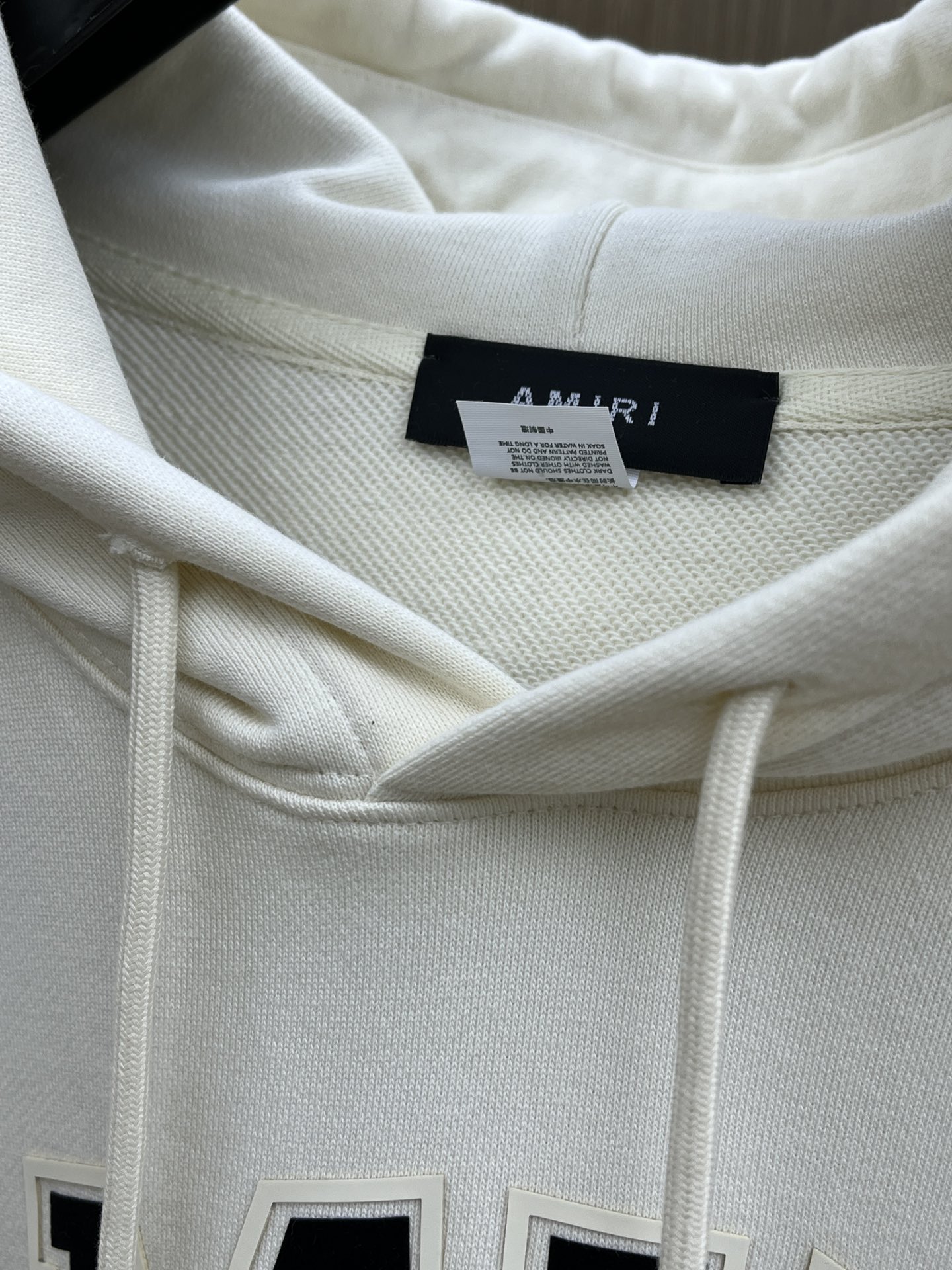 秋冬 AMIRI 🔥FW早秋新款宽版连帽卫衣，男女同款！独特吸引人的眼球，这一款连帽卫衣品相品质都在线，