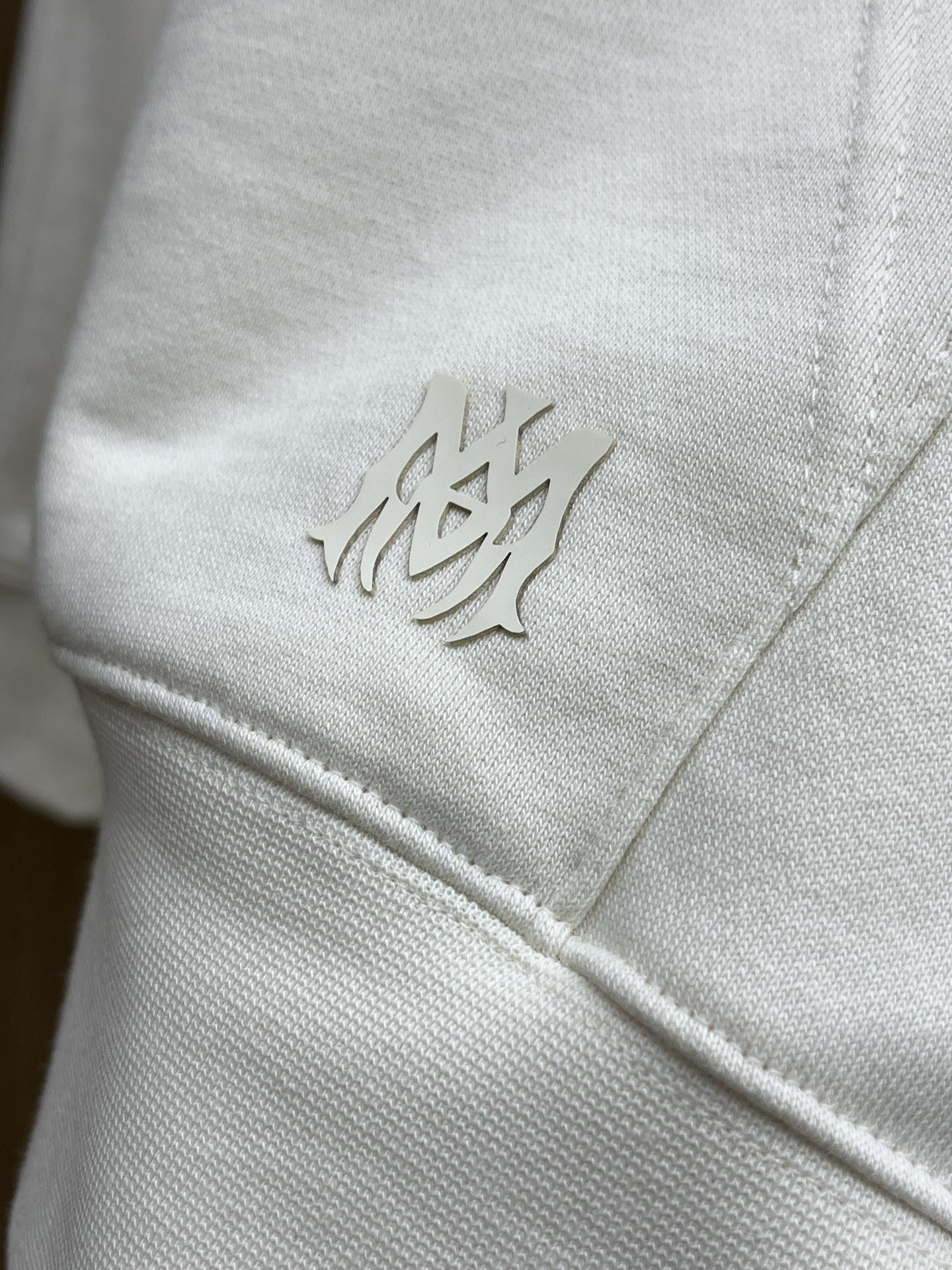 秋冬 AMIRI 🔥FW早秋新款宽版连帽卫衣，男女同款！独特吸引人的眼球，这一款连帽卫衣品相品质都在线，