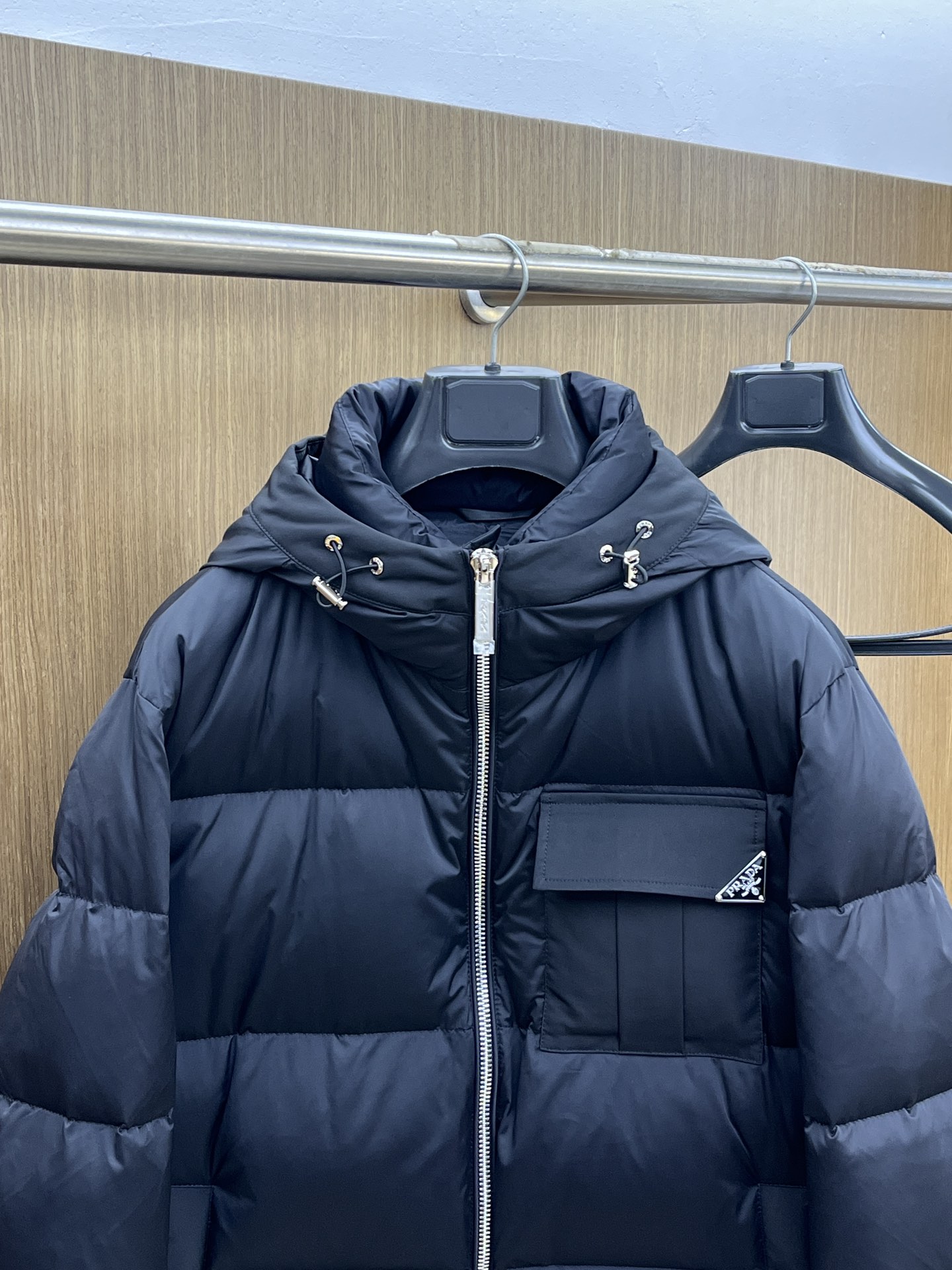 秋冬羽绒 PD 羽绒服 2025最新款时尚款羽绒连帽外套.（连帽不可拆卸）处处细节显工艺足够的高级 结构