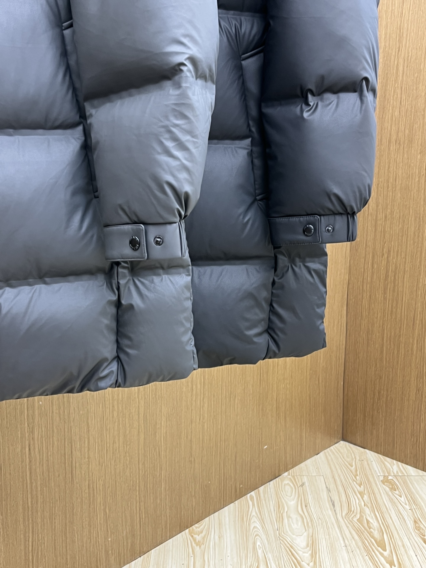 调价秋冬羽绒 PD 羽绒服 2025最新款时尚款羽绒连帽中长款外套.（连帽不可拆卸）处处细节显工艺足够的