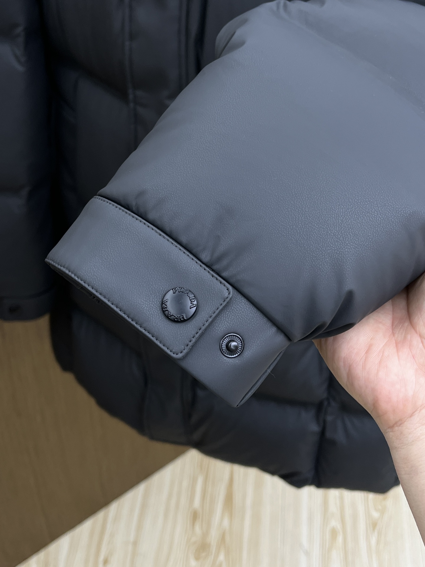 调价秋冬羽绒 PD 羽绒服 2025最新款时尚款羽绒连帽中长款外套.（连帽不可拆卸）处处细节显工艺足够的