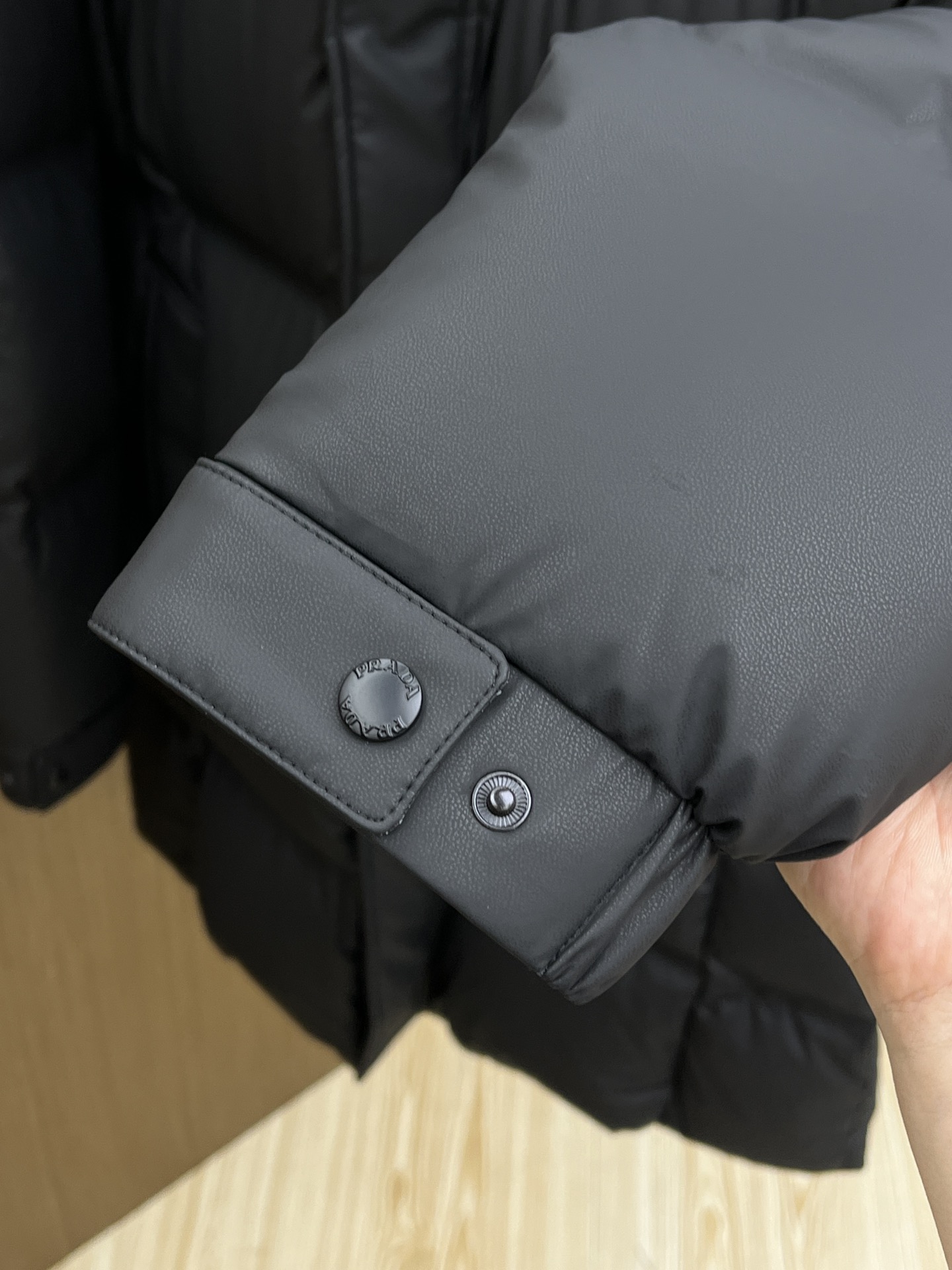 调价秋冬羽绒 PD 羽绒服 2025最新款时尚款羽绒连帽中长款外套.（连帽不可拆卸）处处细节显工艺足够的