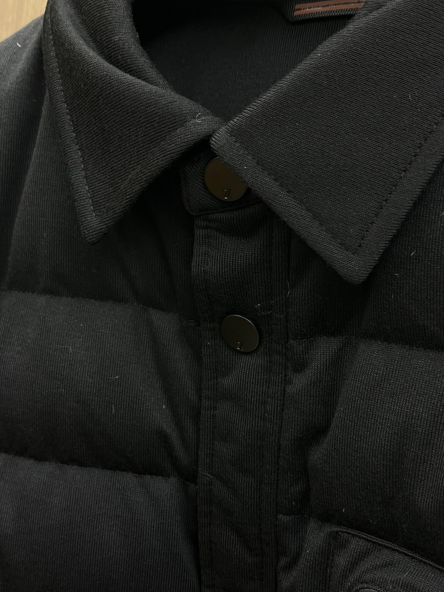 秋冬羽绒 ZZ 羽绒服 2025最新款时尚款羽绒翻领外套.处处细节显工艺足够的高级 结构性剪裁的设计改变