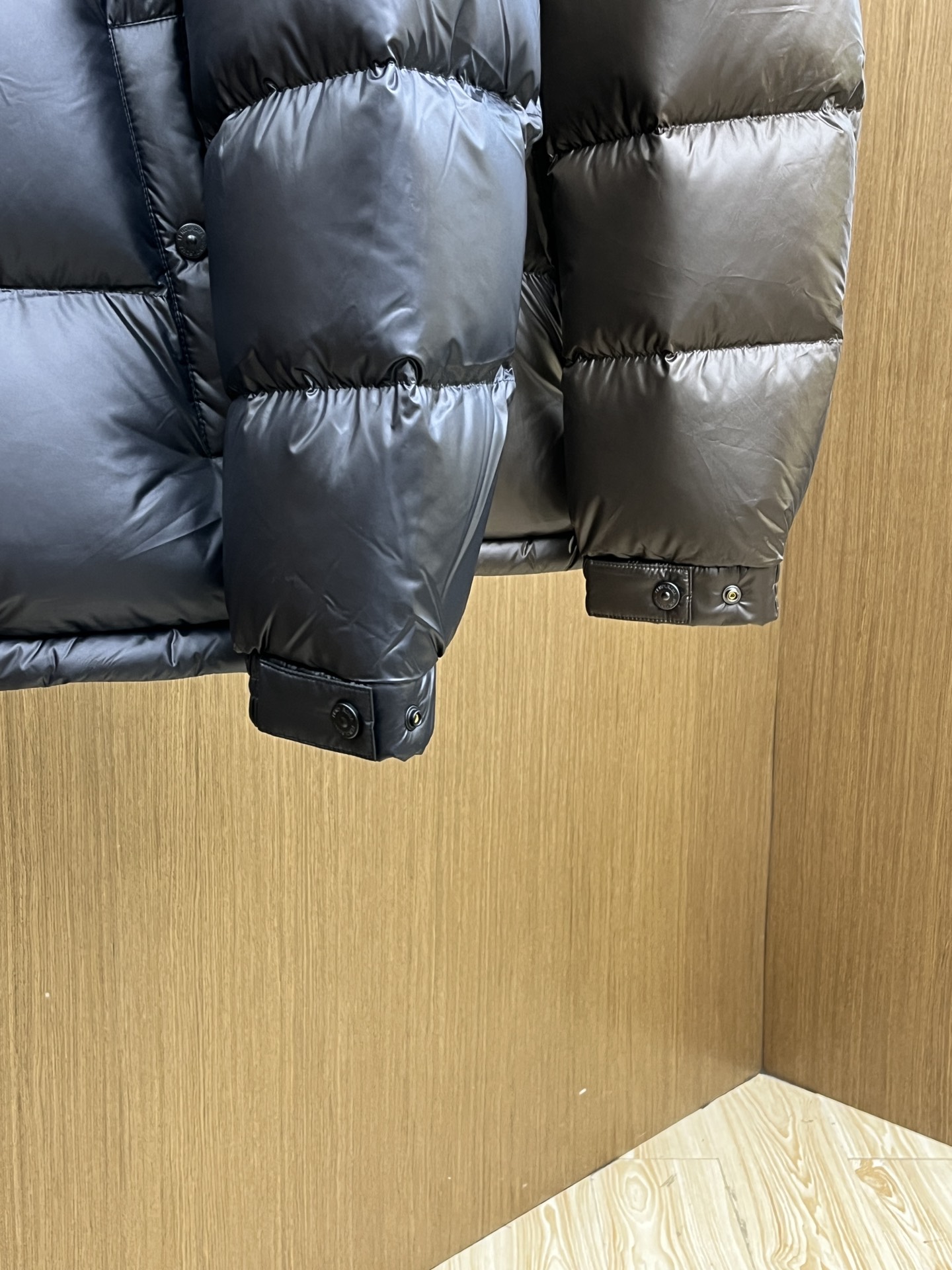 秋冬羽绒 FD 羽绒服 2025最新款时尚款羽绒连帽外套.（连帽不可拆卸）处处细节显工艺足够的高级 结构