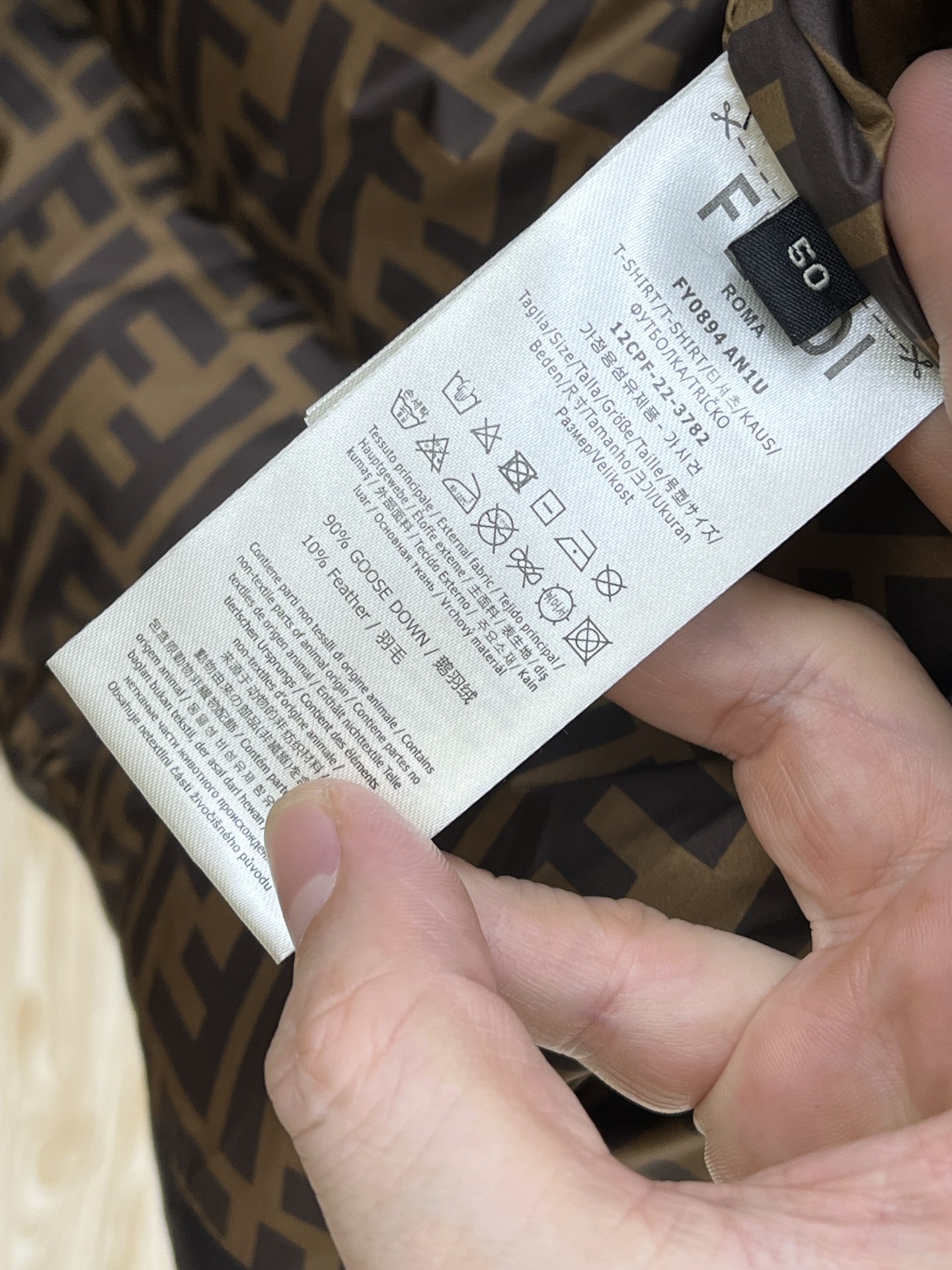 秋冬羽绒 FD 羽绒服 2025最新款时尚款羽绒连帽中长款外套.（连帽不可拆卸）处处细节显工艺足够的高级