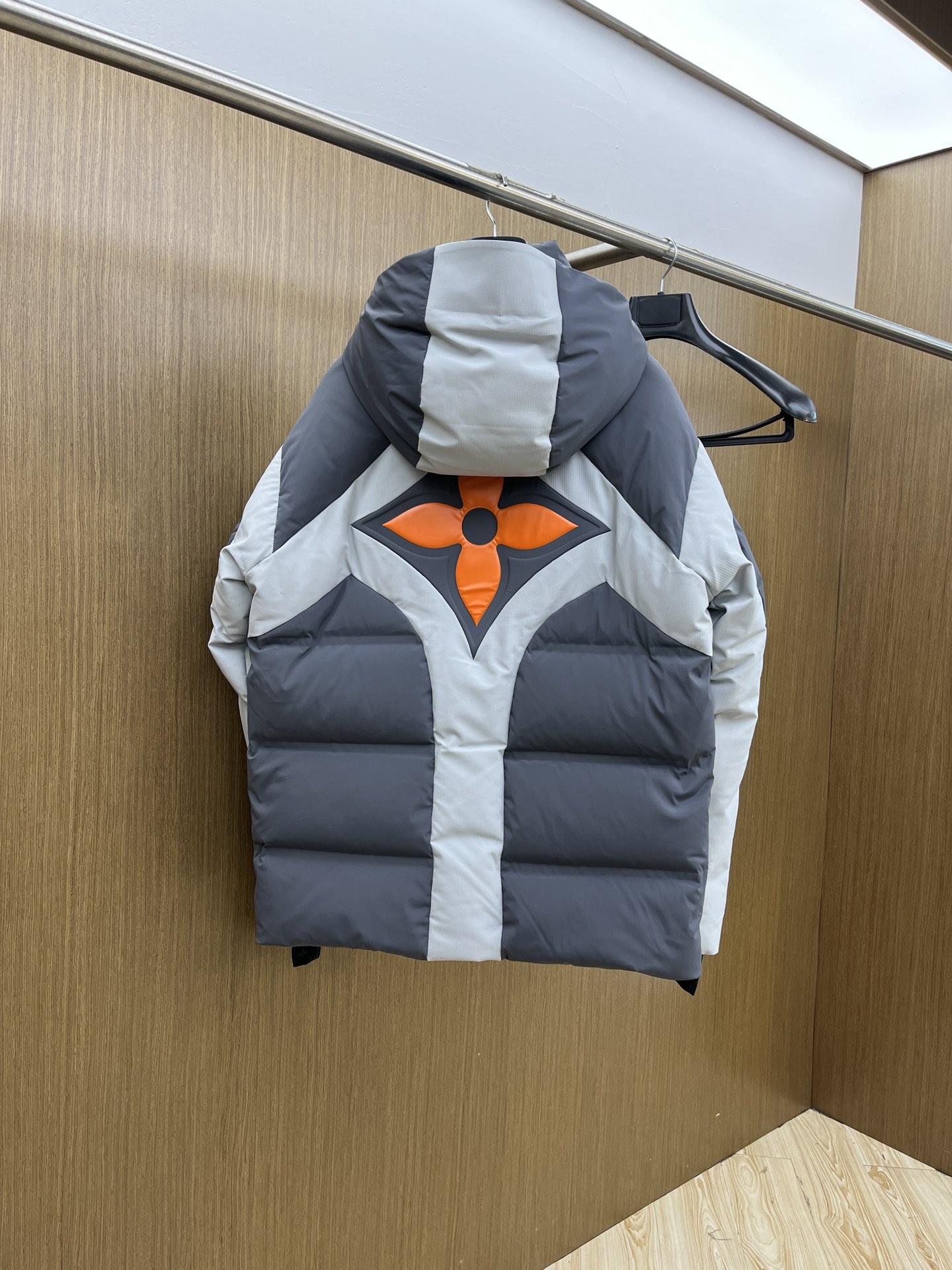 秋冬羽绒 驴牌🔥🔥高端产品 2025最新款时尚设计师款羽绒外套❤️驴家连帽羽绒服，冬季顶级轻奢羽绒服，上