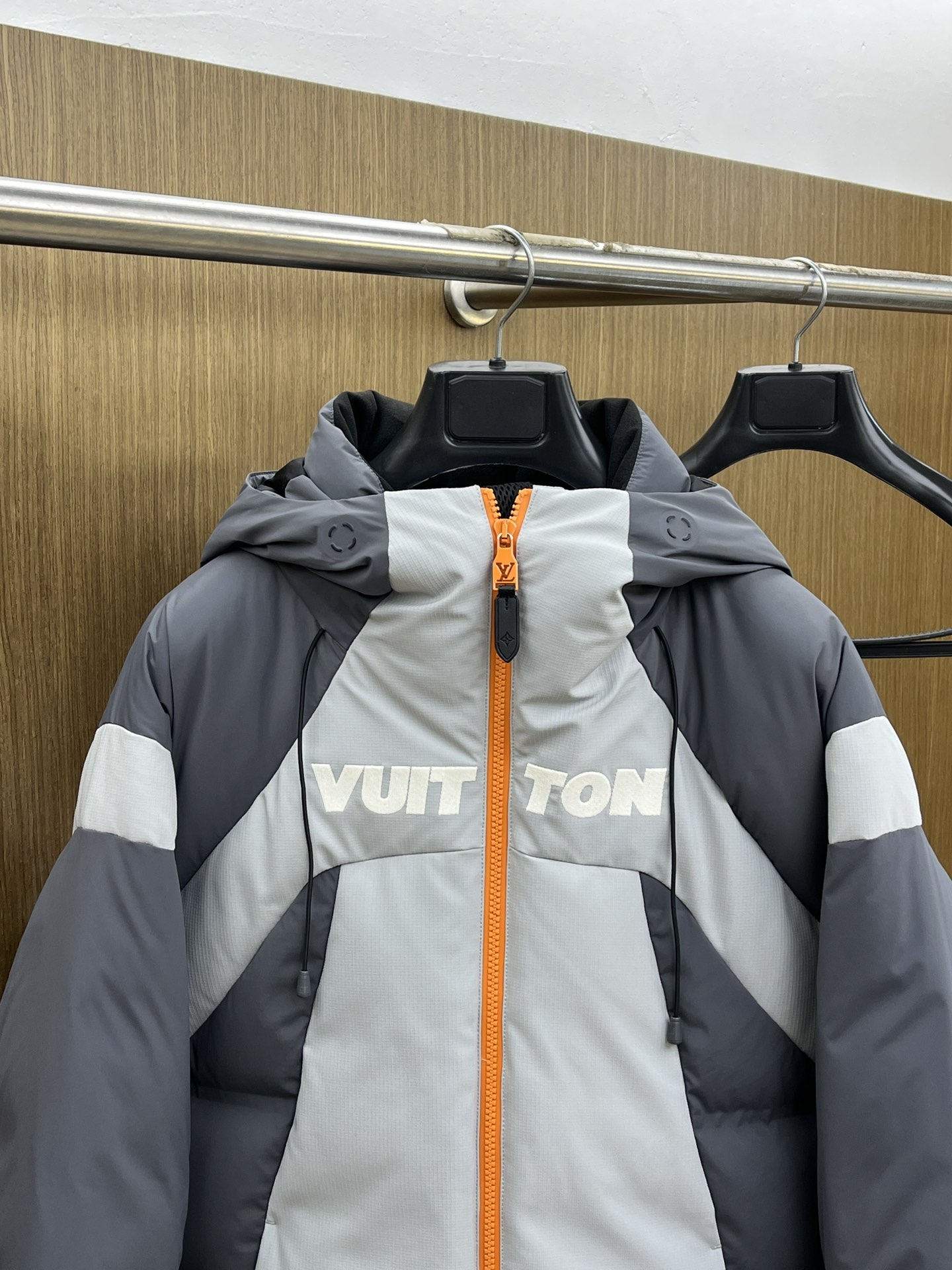 秋冬羽绒 驴牌🔥🔥高端产品 2025最新款时尚设计师款羽绒外套❤️驴家连帽羽绒服，冬季顶级轻奢羽绒服，上