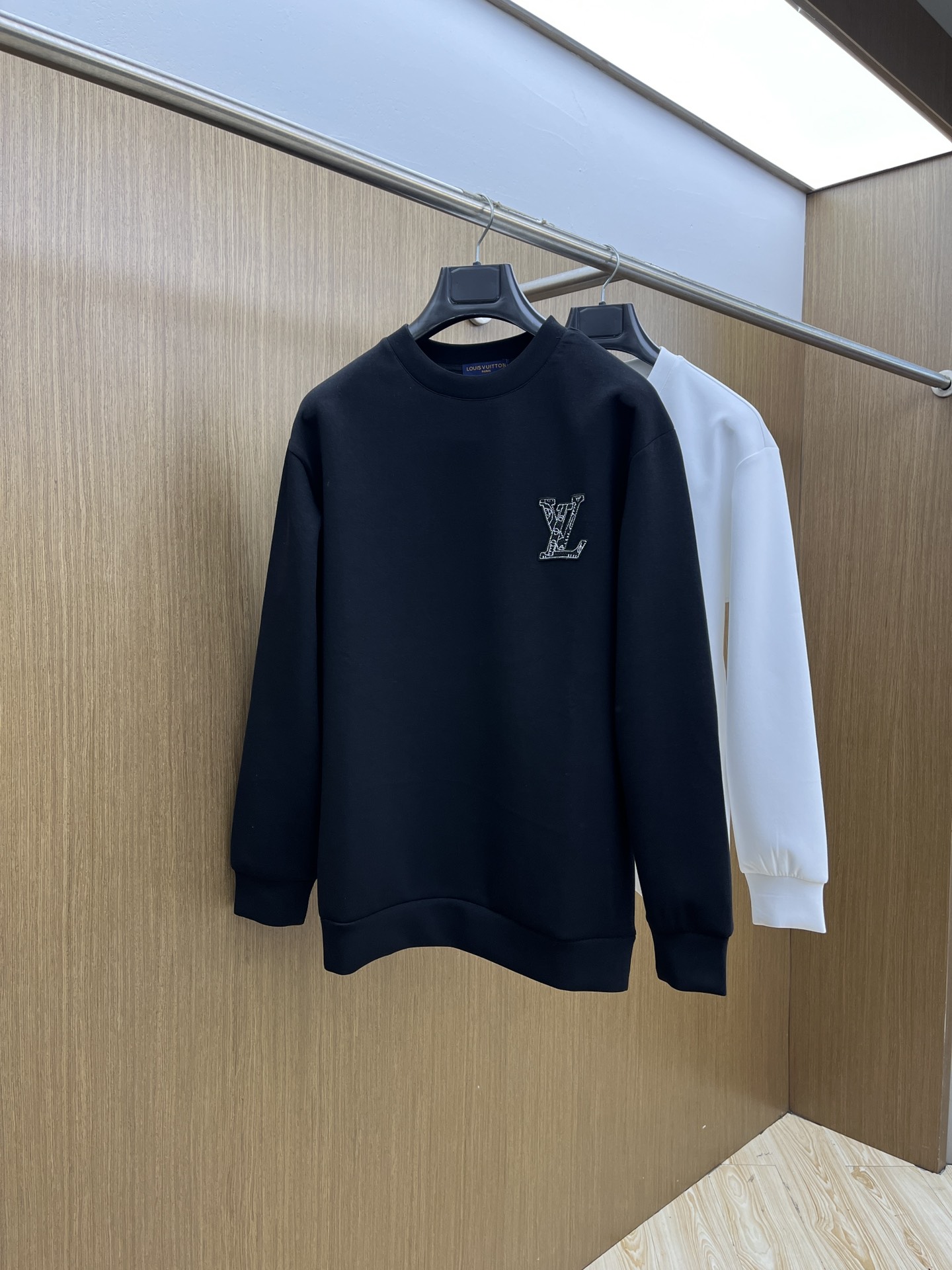 秋冬 LV 🔥FW秋冬新款印花圆领毛圈卫衣采用高端大牌面料380克毛圈高克重 独家定制客供 品质高端 男