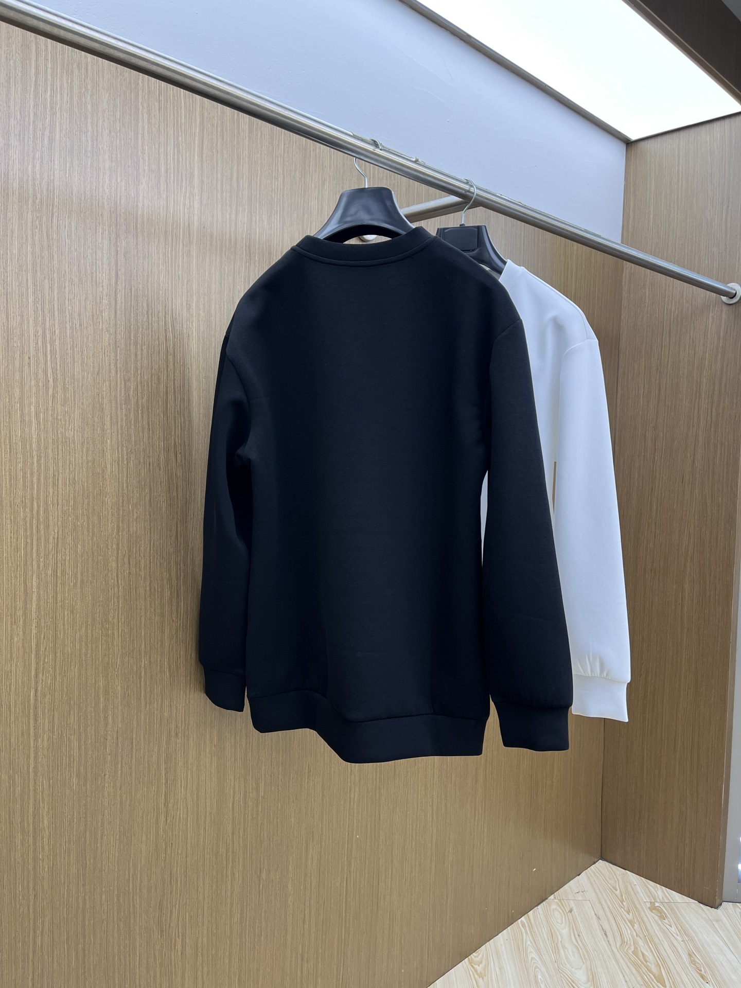 秋冬 LV 🔥FW秋冬新款印花圆领毛圈卫衣采用高端大牌面料380克毛圈高克重 独家定制客供 品质高端 男