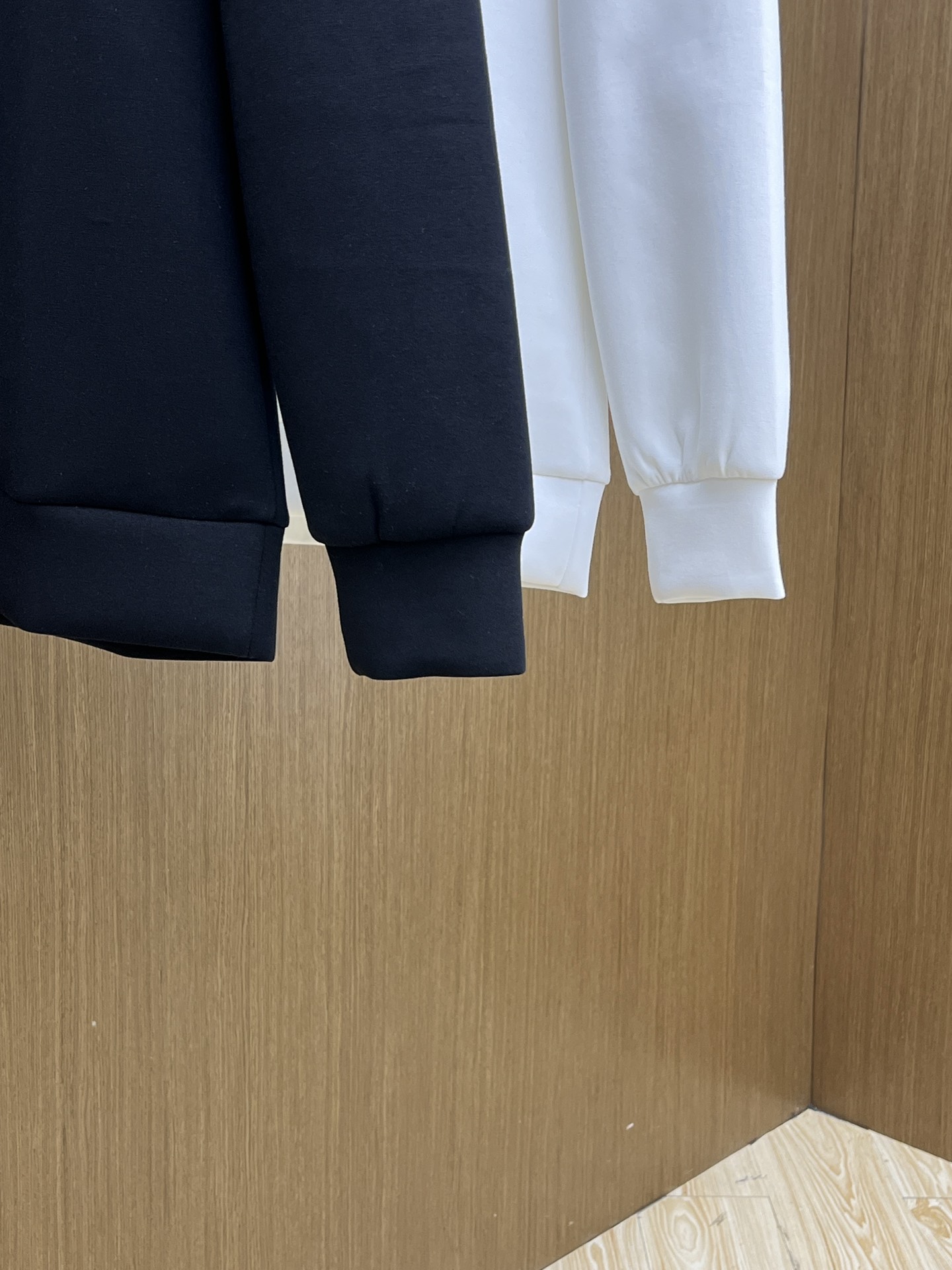 秋冬 LV 🔥FW秋冬新款印花圆领毛圈卫衣采用高端大牌面料380克毛圈高克重 独家定制客供 品质高端 男