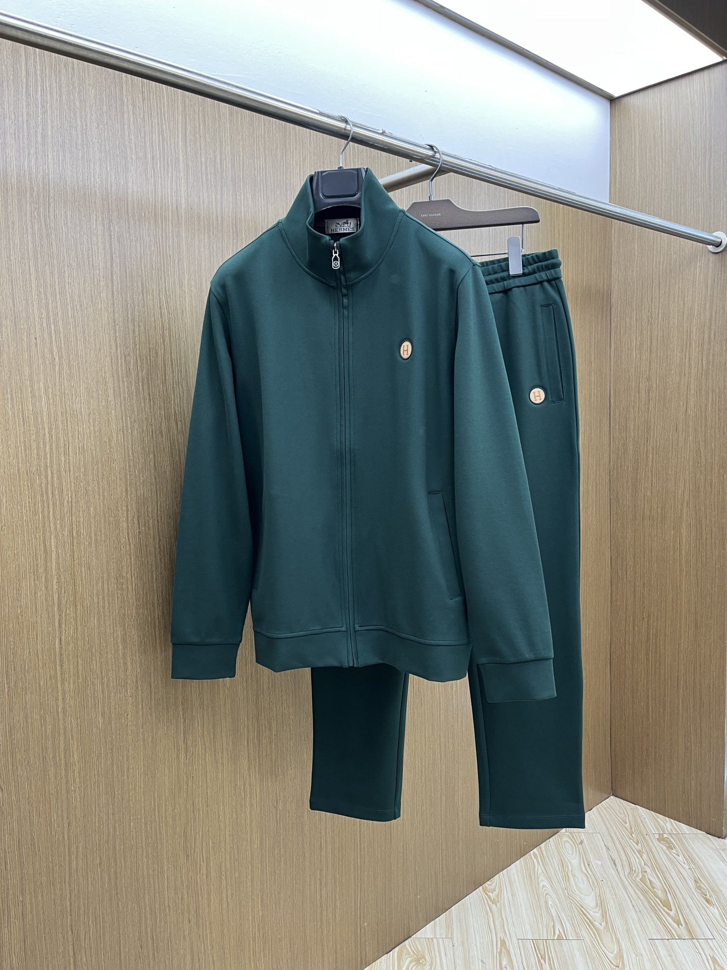 Men’s Cotton Blend Tracksuit Set – Comfortable, Breathable, and Stylish