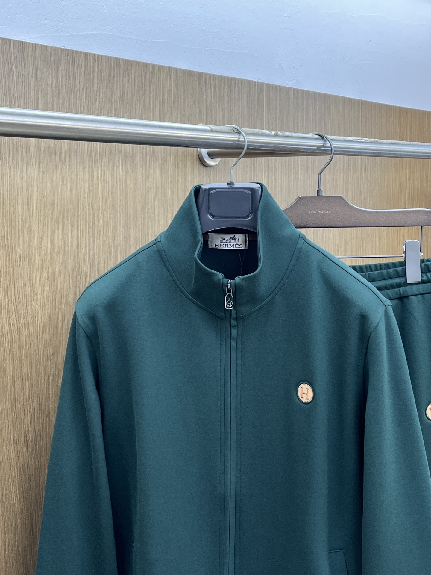 Men's Cotton Blend Tracksuit Set - Comfortable, Breathable, and Stylish 3 i1761602492 1556 2