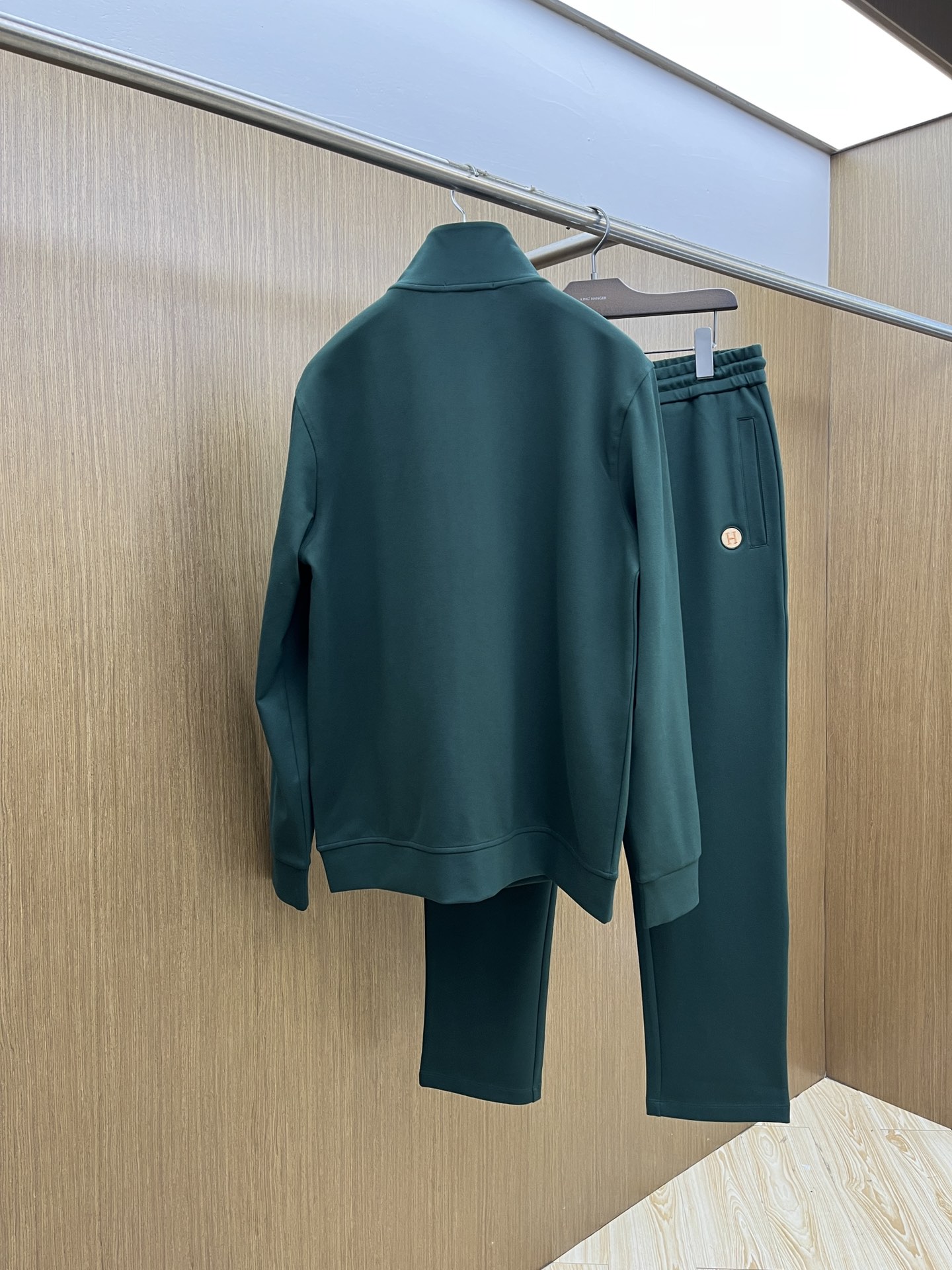 Men's Cotton Blend Tracksuit Set - Comfortable, Breathable, and Stylish 7 i1761602492 2920 0