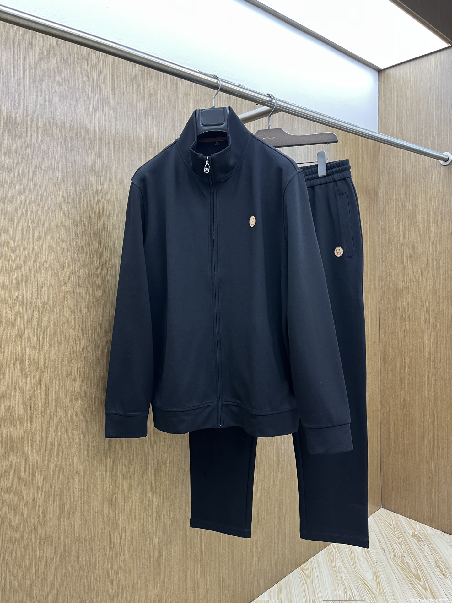 Men’s Cotton Blend Tracksuit – Comfortable, Breathable, and Stylish