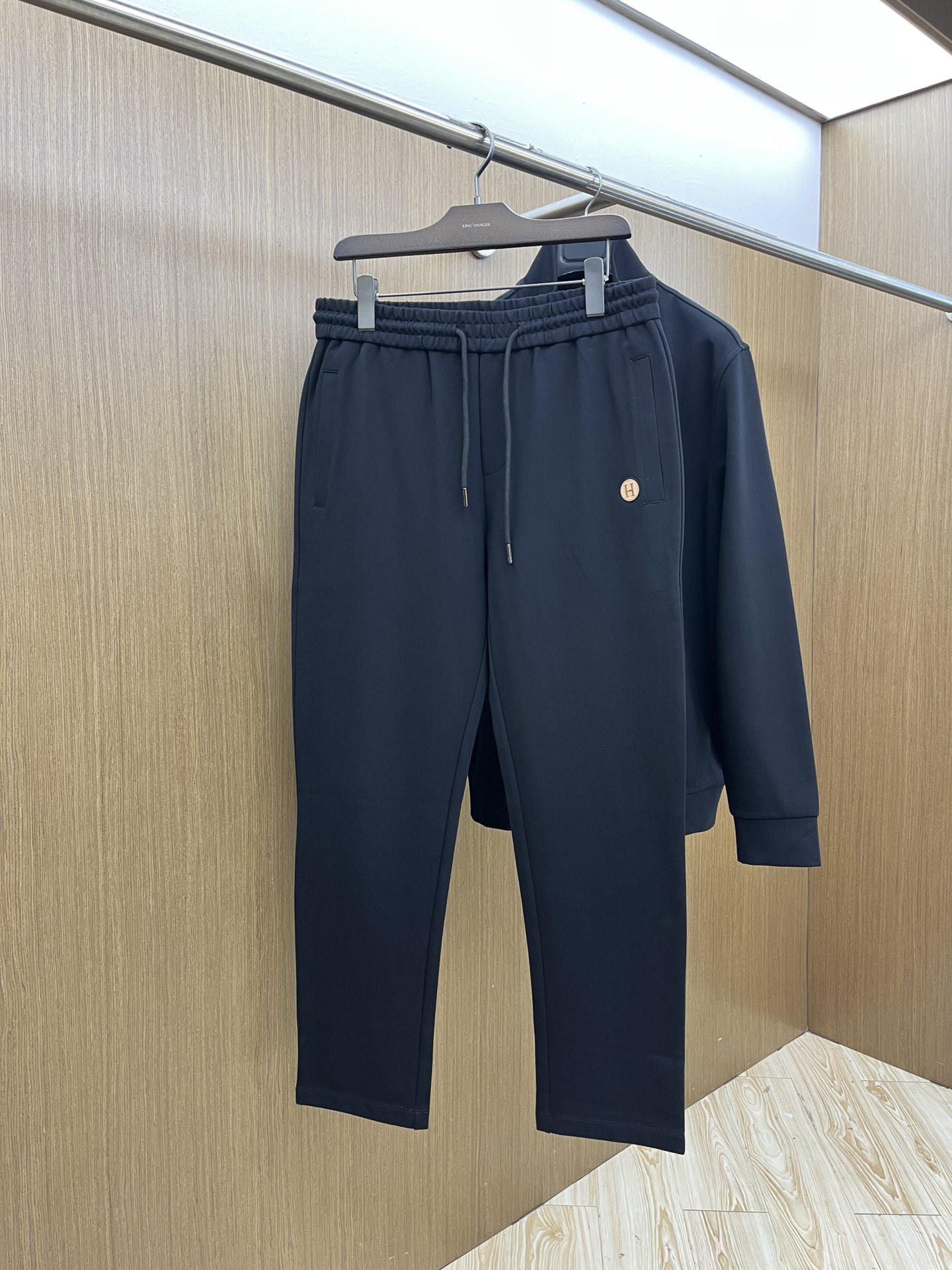 Men's Cotton Blend Tracksuit - Comfortable, Breathable, and Stylish 8 i1761602585 8043 8