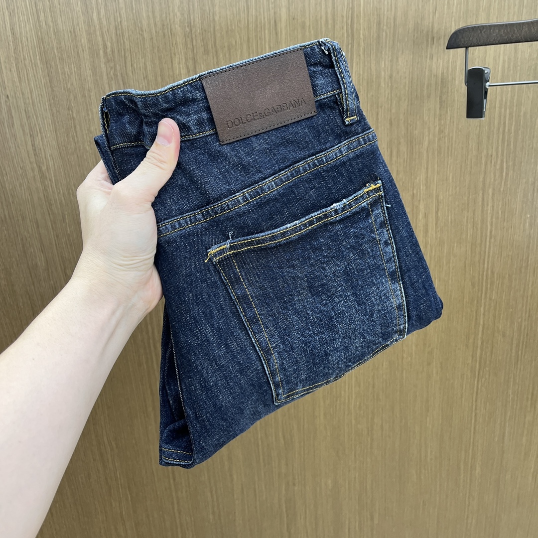 秋冬 DG 🔥🔥高端定制、25ss秋冬最新款原牛仔裤 柜台同步发售 原版定制复刻 客供五金辅料 原单品质