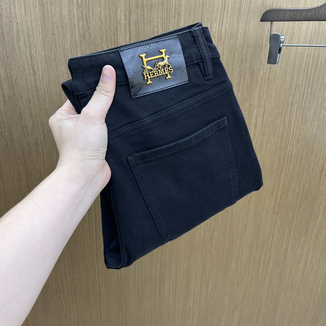 秋冬 Her 🔥🔥高端定制、25ss秋冬最新款原牛仔裤 柜台同步发售 原版定制复刻 客供五金辅料 原单品