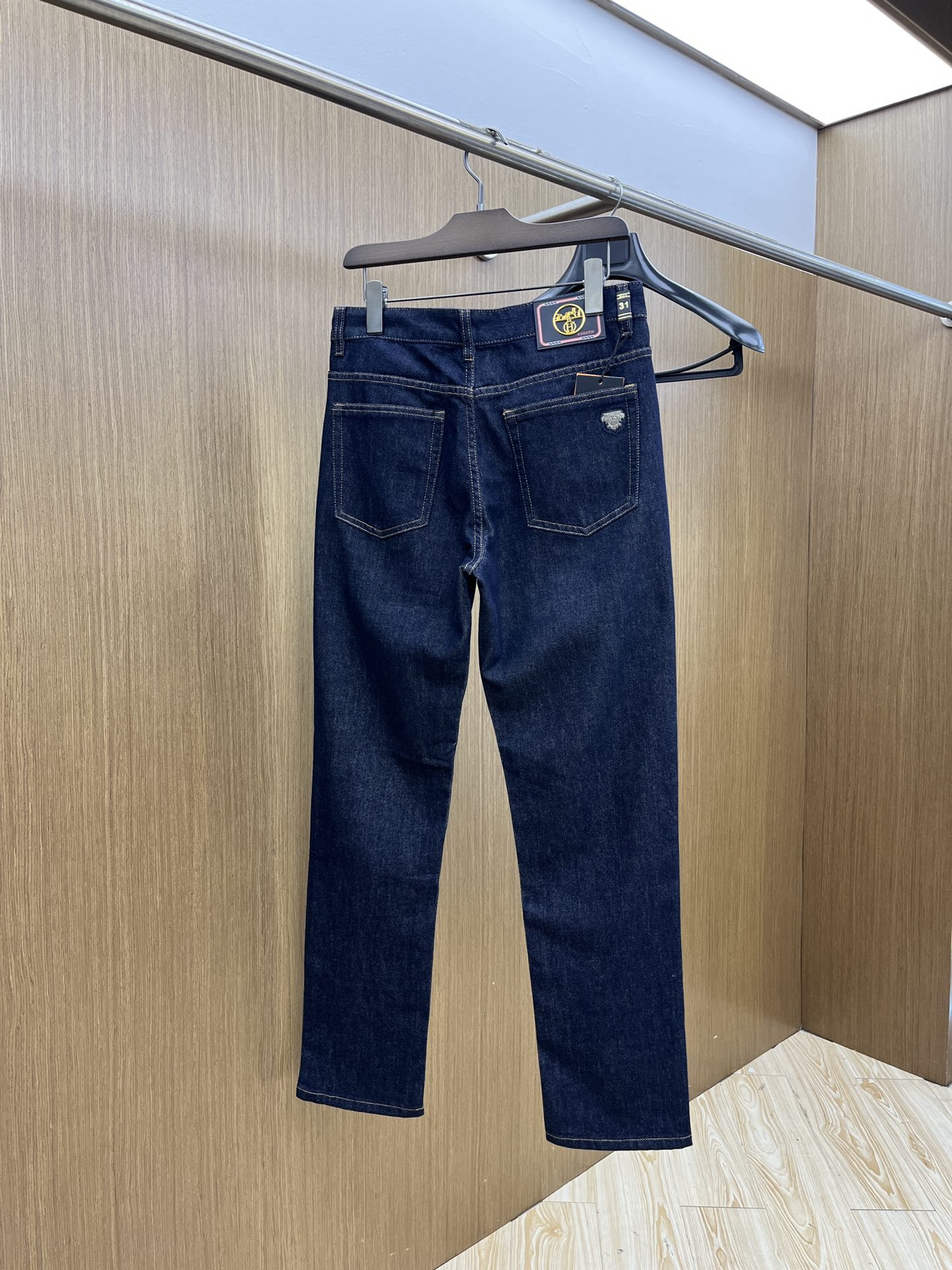 秋冬 Her 🔥🔥高端定制、25SS秋冬最新款牛仔裤 柜台同步发售 进口固色面料 原版定制复刻 客供五金