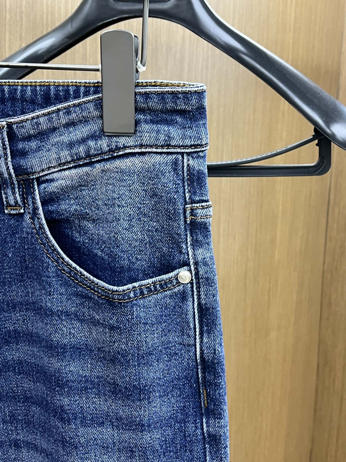 秋冬 CD 🔥🔥高端定制、25SS秋冬最新款牛仔裤 柜台同步发售 进口固色面料 原版定制复刻 客供五金辅