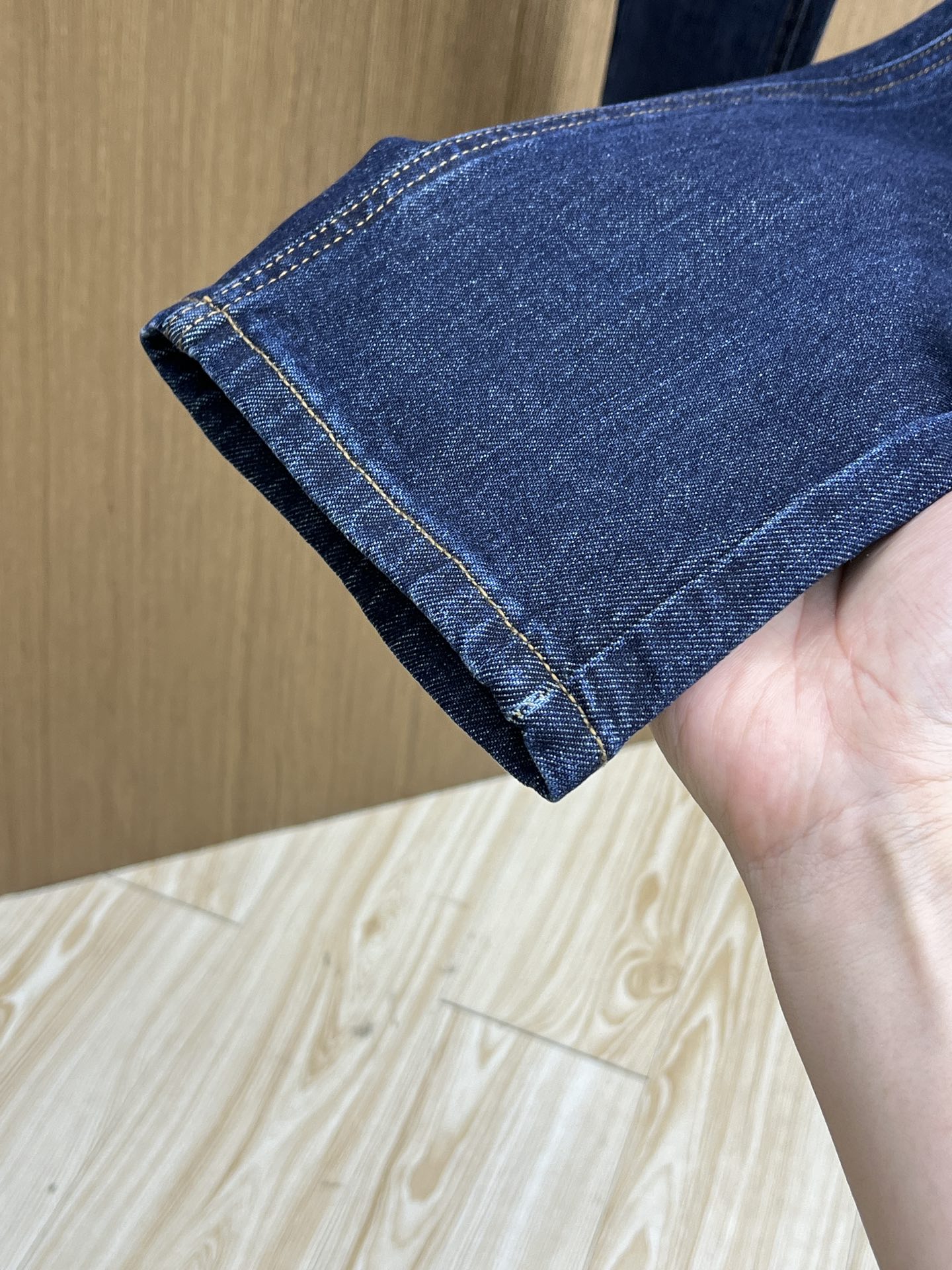 秋冬 Hugo 🔥🔥高端定制、25SS秋冬最新款牛仔裤 柜台同步发售 进口固色面料 原版定制复刻 客供五