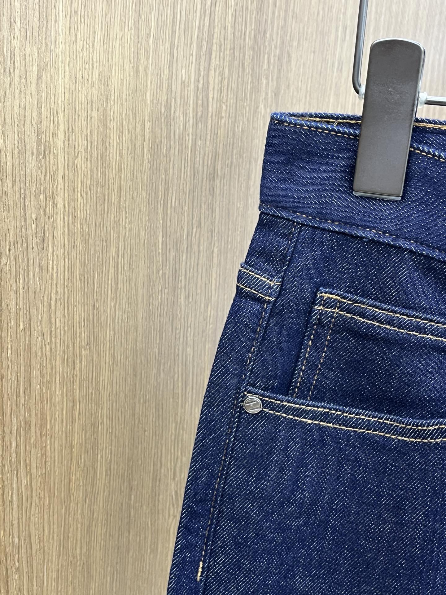 秋冬 ZZ 🔥🔥高端定制、25SS秋冬最新款牛仔裤 柜台同步发售 进口固色面料 原版定制复刻 客供五金辅