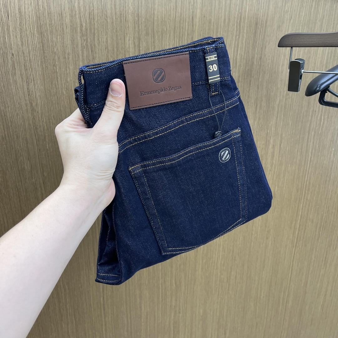 秋冬 ZZ 🔥🔥高端定制、25SS秋冬最新款牛仔裤 柜台同步发售 进口固色面料 原版定制复刻 客供五金辅