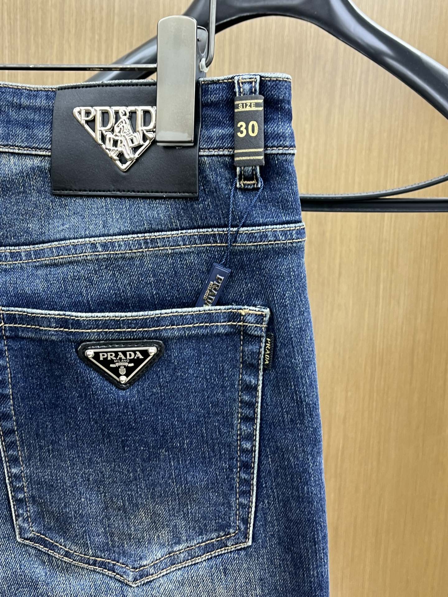 秋冬 PD 🔥🔥高端定制、25SS秋冬最新款牛仔裤 柜台同步发售 进口固色面料 原版定制复刻 客供五金辅