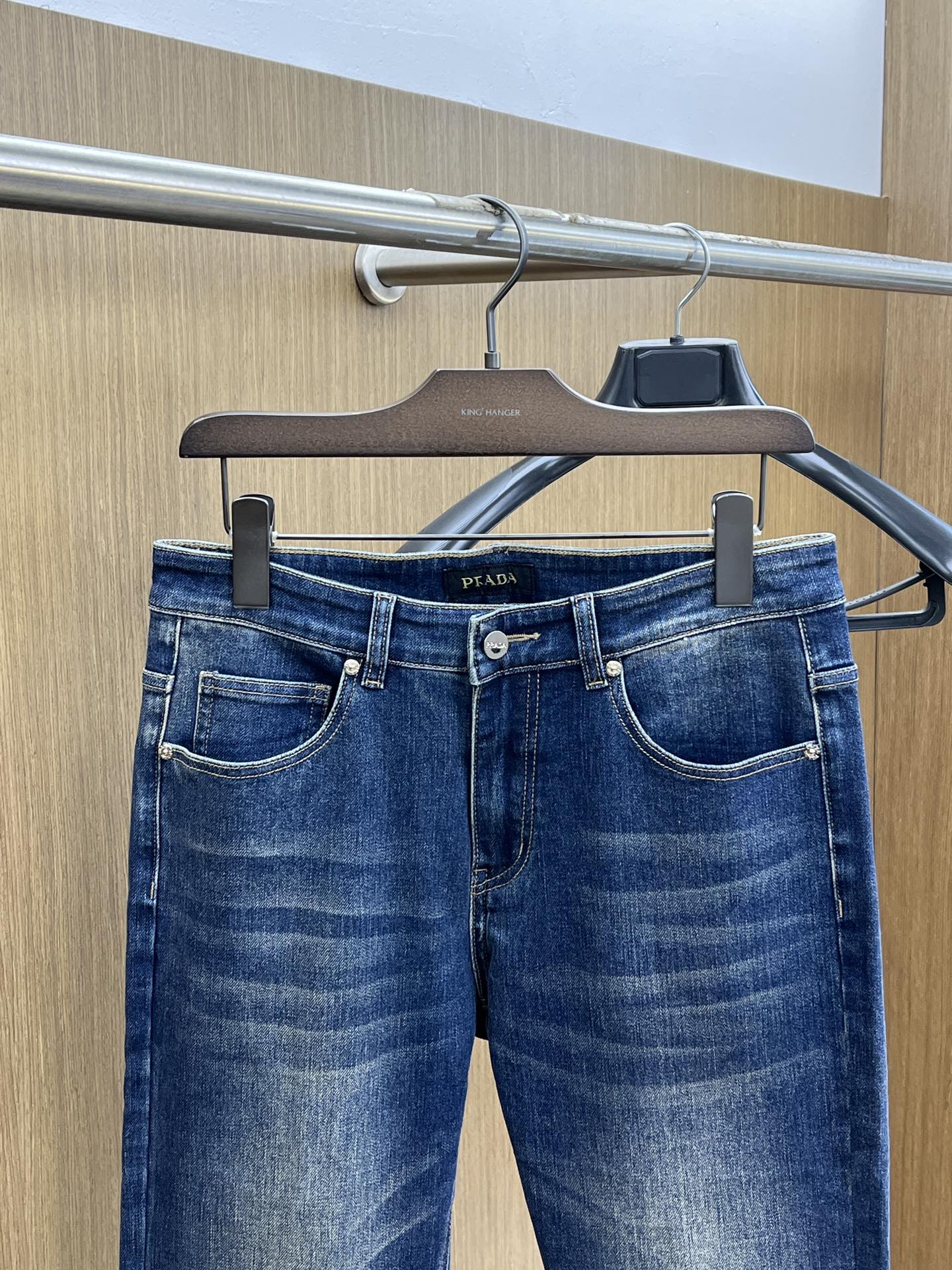 秋冬 PD 🔥🔥高端定制、25SS秋冬最新款牛仔裤 柜台同步发售 进口固色面料 原版定制复刻 客供五金辅