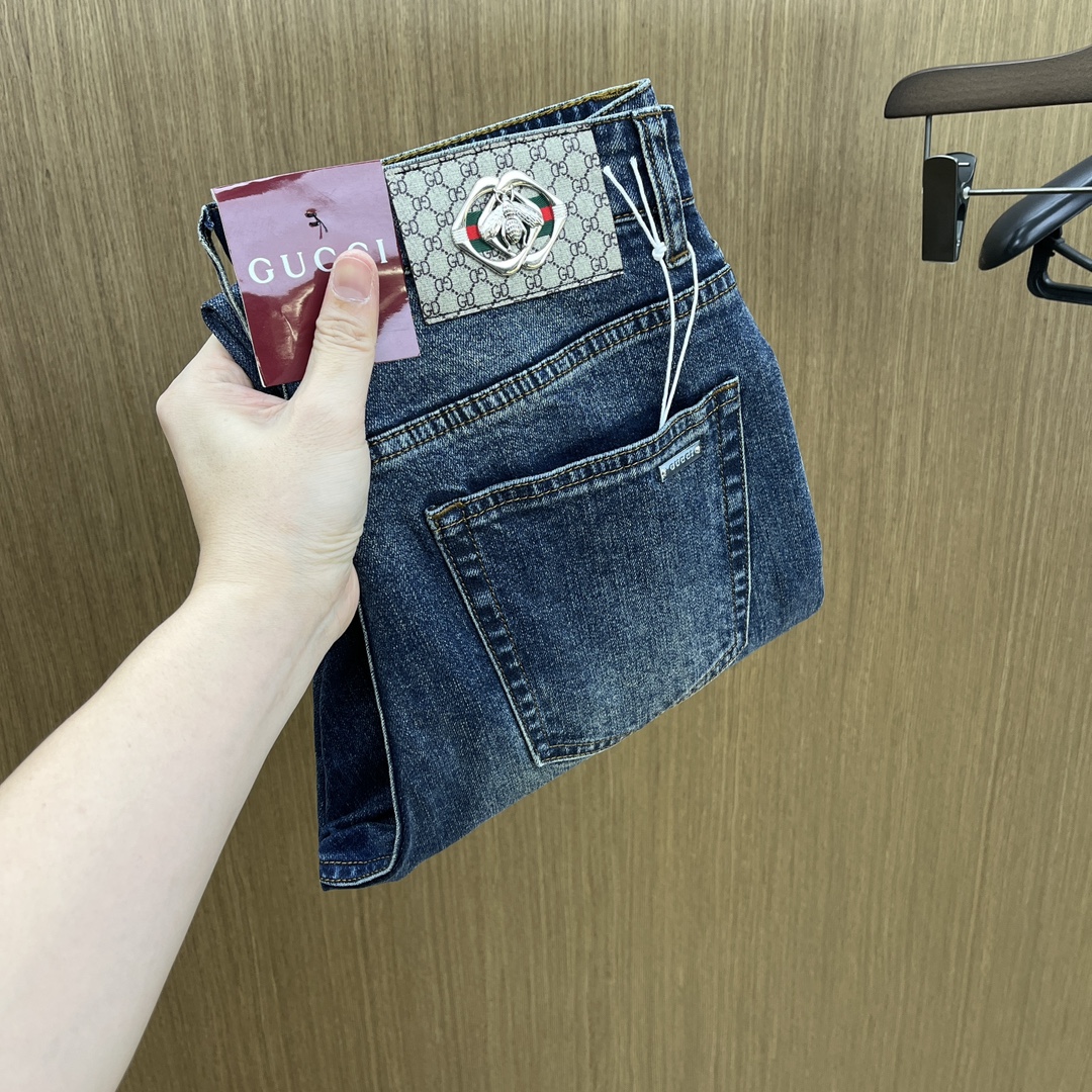 秋冬 Guc 🔥🔥高端定制、25SS秋冬最新款牛仔裤 柜台同步发售 进口固色面料 原版定制复刻 客供五金