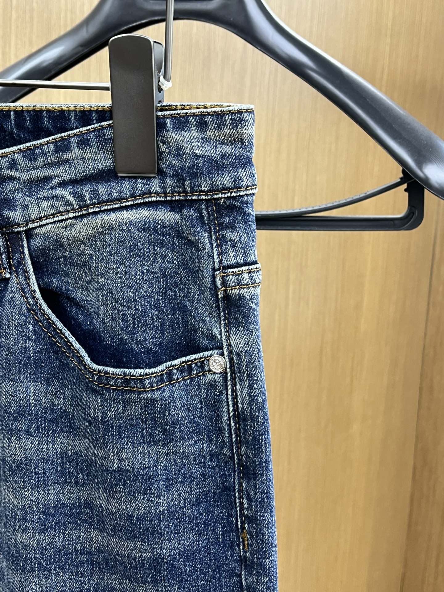 秋冬 Guc 🔥🔥高端定制、25SS秋冬最新款牛仔裤 柜台同步发售 进口固色面料 原版定制复刻 客供五金