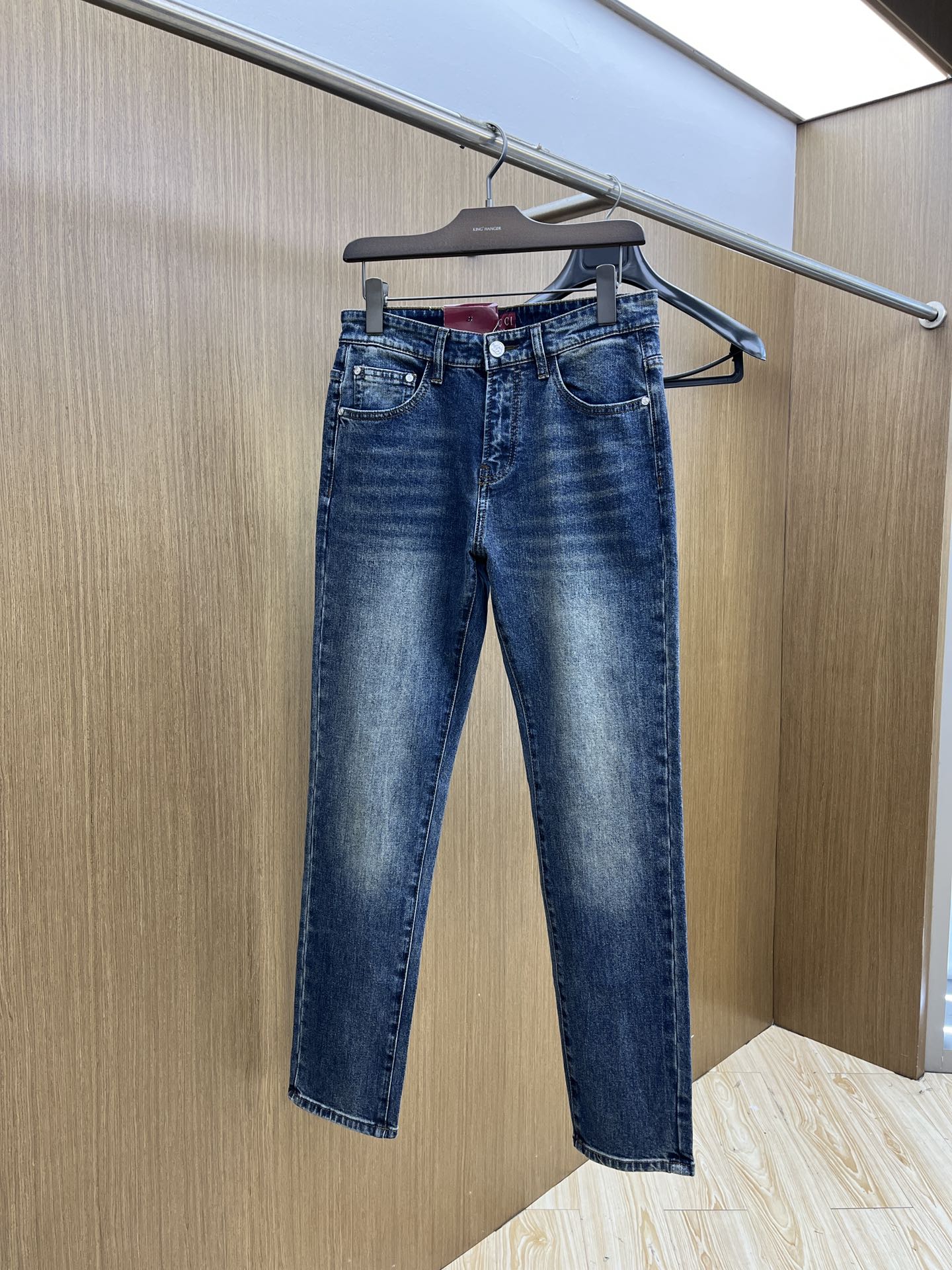 秋冬 Guc 🔥🔥高端定制、25SS秋冬最新款牛仔裤 柜台同步发售 进口固色面料 原版定制复刻 客供五金