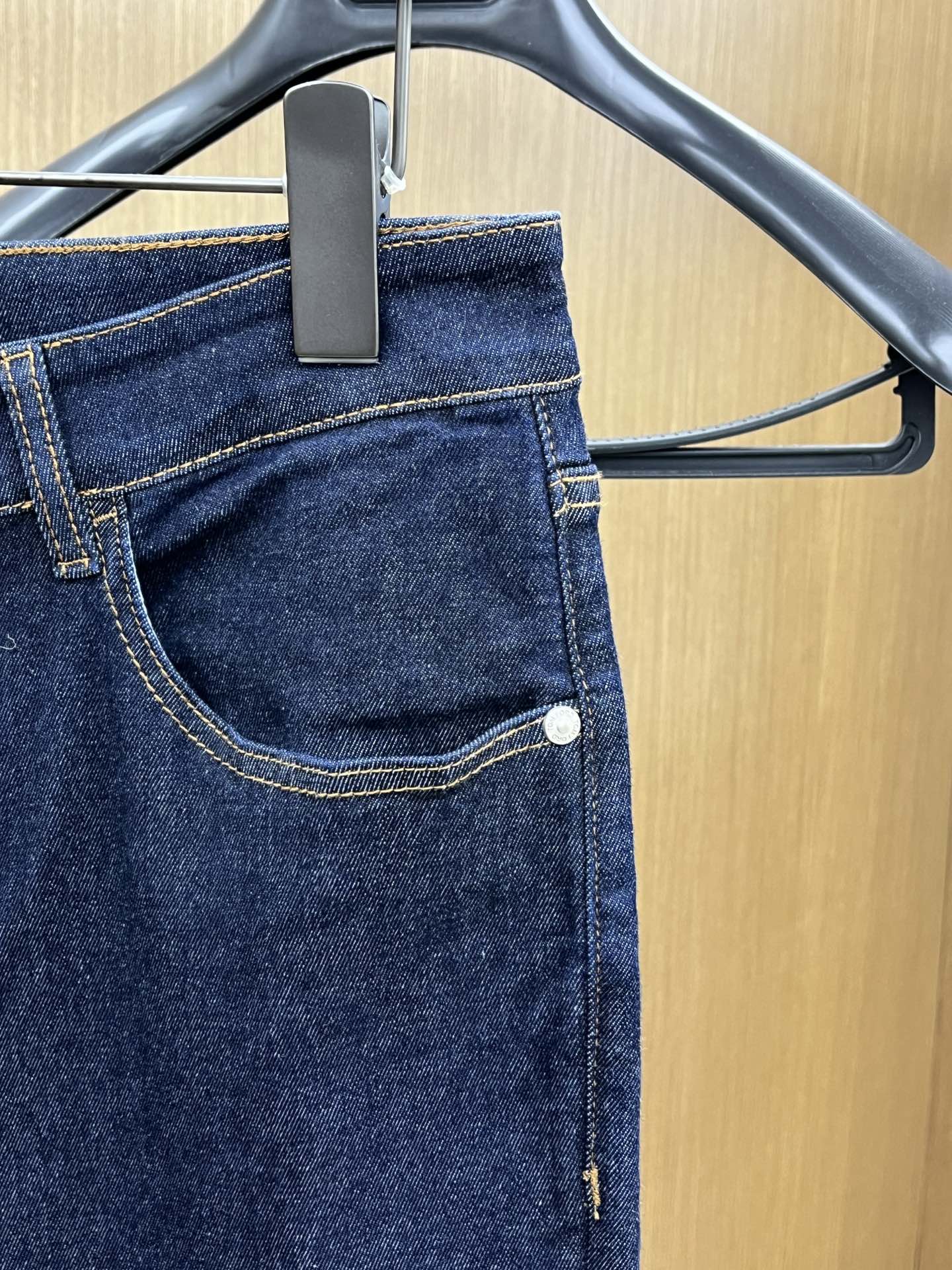 秋冬 TF 🔥🔥高端定制、25SS秋冬最新款牛仔裤 柜台同步发售 进口固色面料 原版定制复刻 客供五金辅