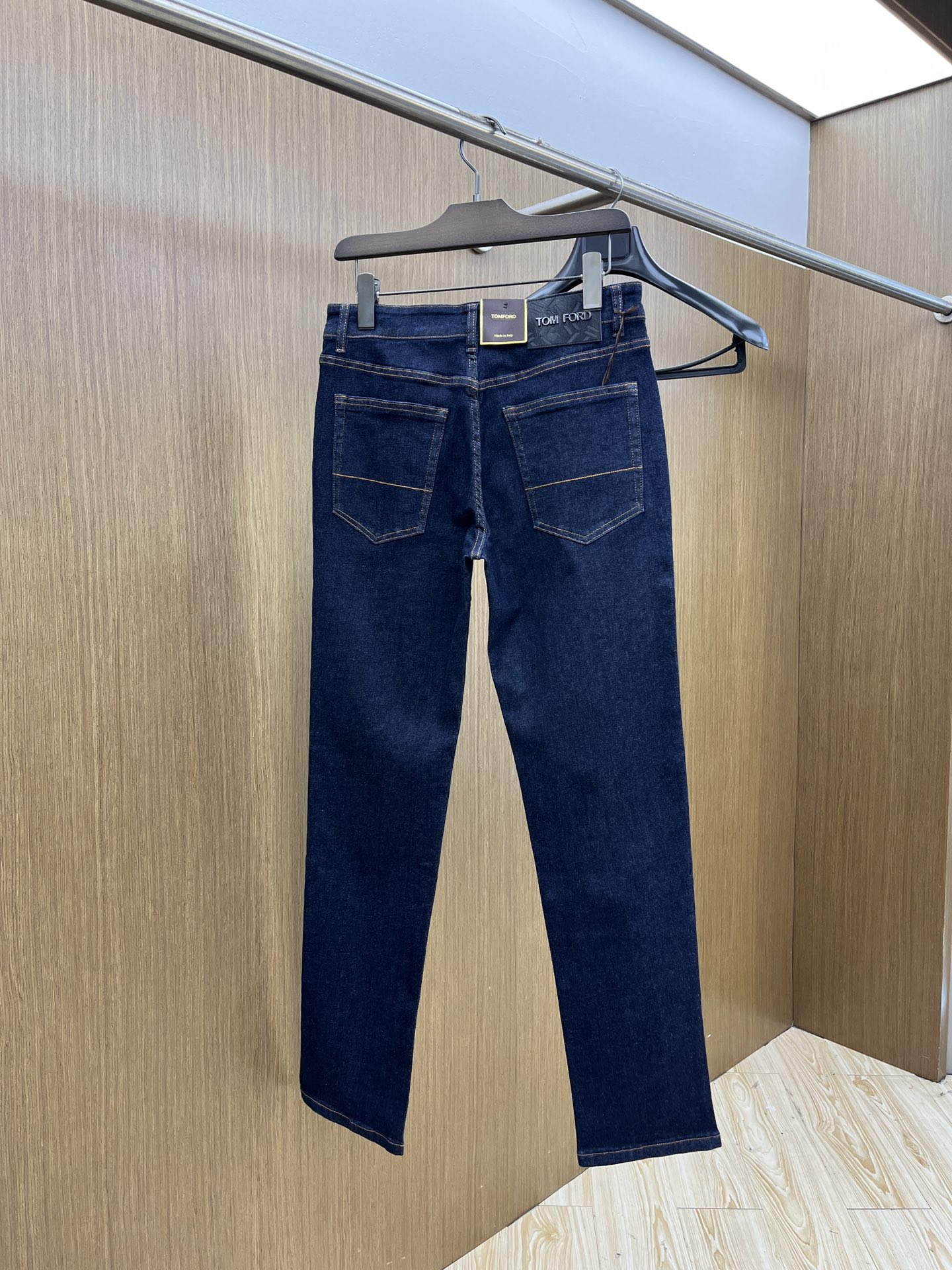 秋冬 TF 🔥🔥高端定制、25SS秋冬最新款牛仔裤 柜台同步发售 进口固色面料 原版定制复刻 客供五金辅