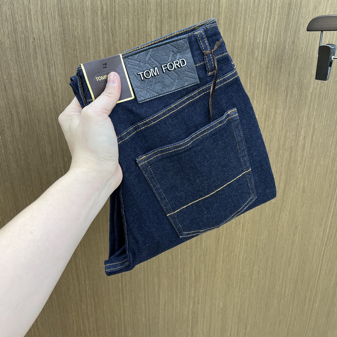 秋冬 TF 🔥🔥高端定制、25SS秋冬最新款牛仔裤 柜台同步发售 进口固色面料 原版定制复刻 客供五金辅