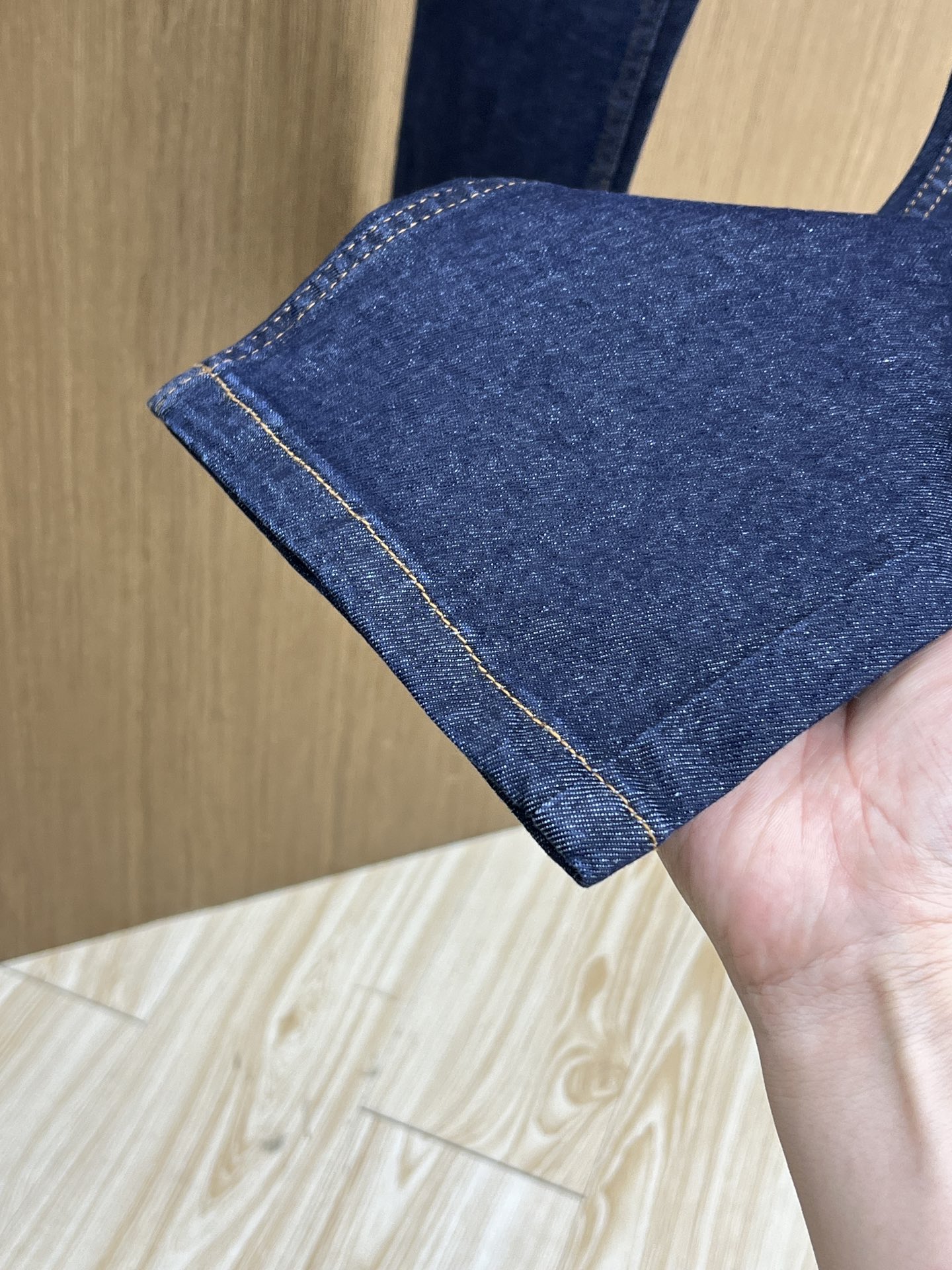 秋冬 TF 🔥🔥高端定制、25SS秋冬最新款牛仔裤 柜台同步发售 进口固色面料 原版定制复刻 客供五金辅